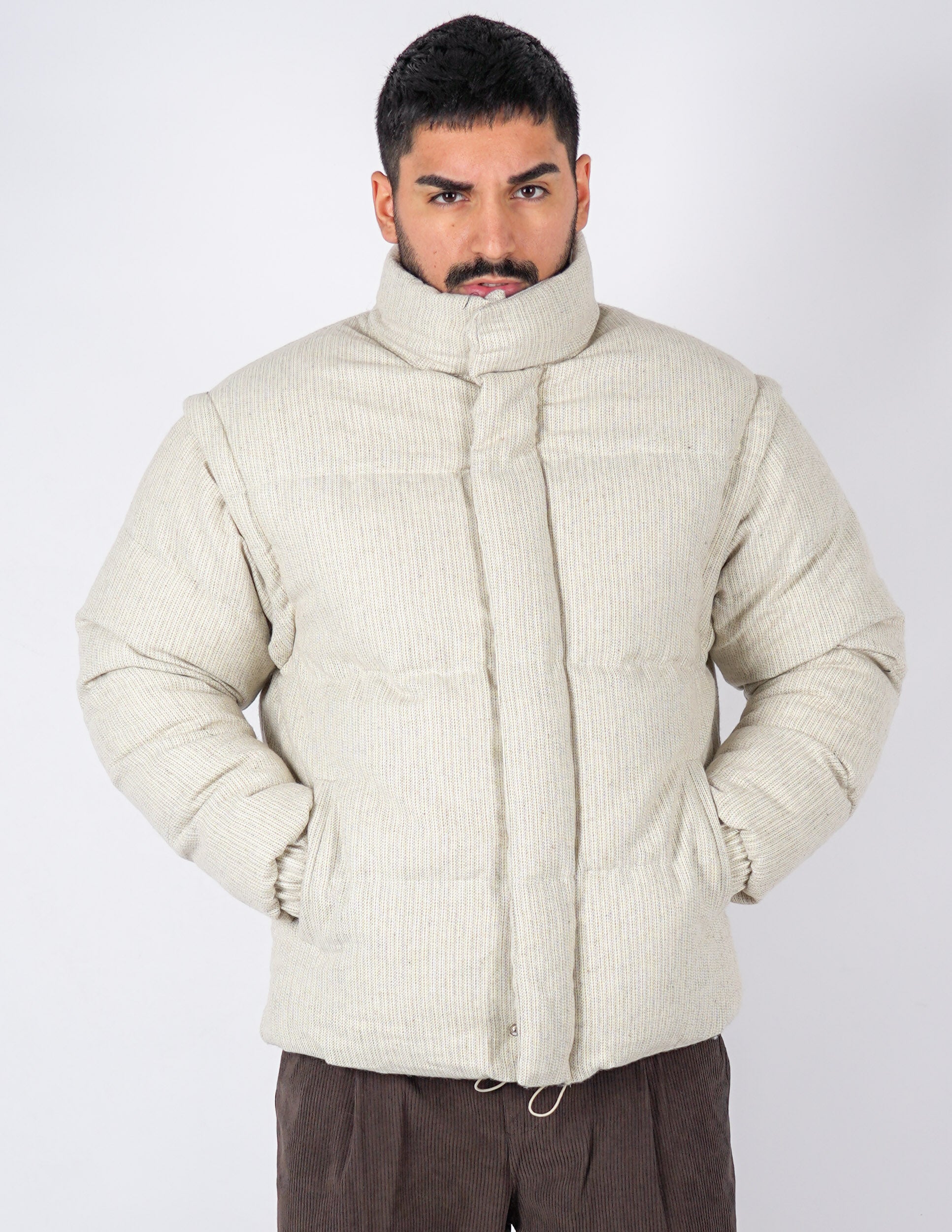 Giubbino imbottito con collo
