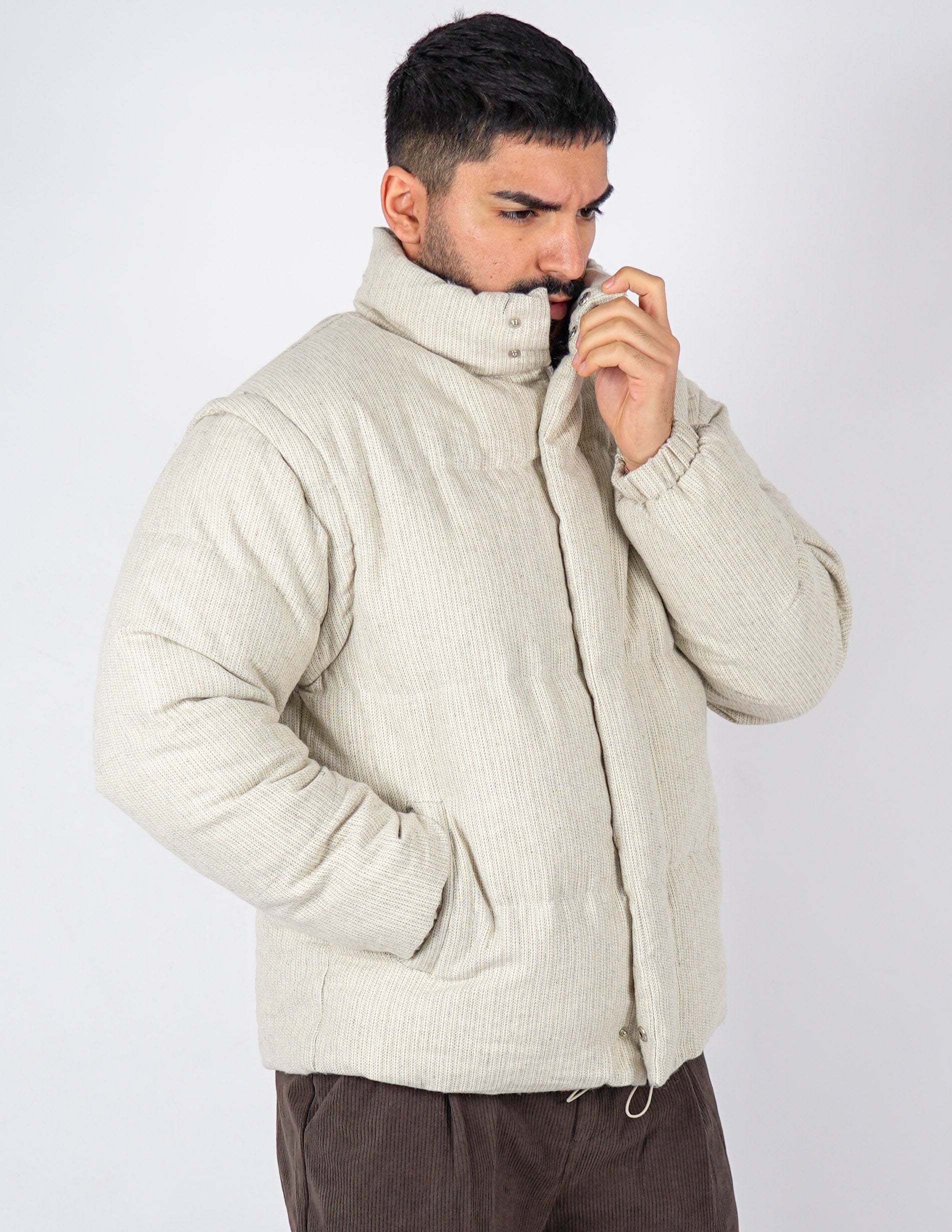 Giubbino imbottito con collo