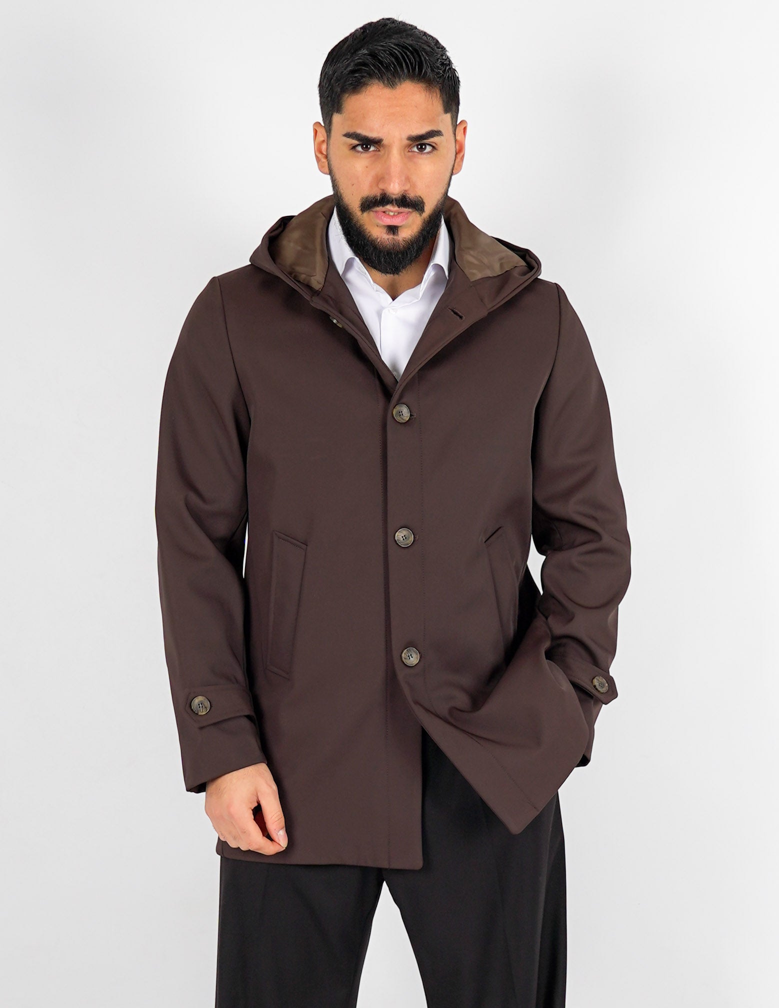 Trench uomo imbottito con cappuccio