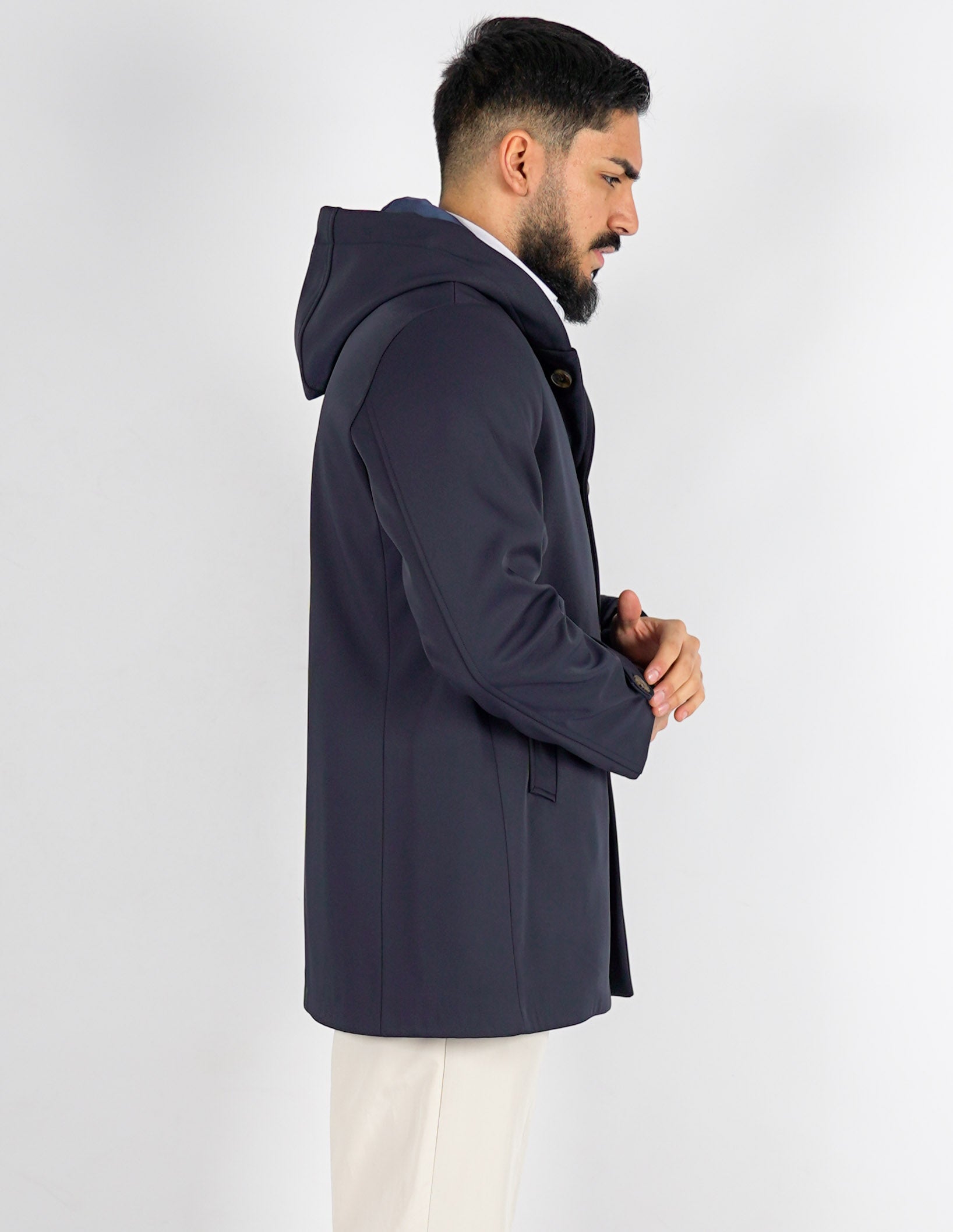Trench uomo imbottito con cappuccio
