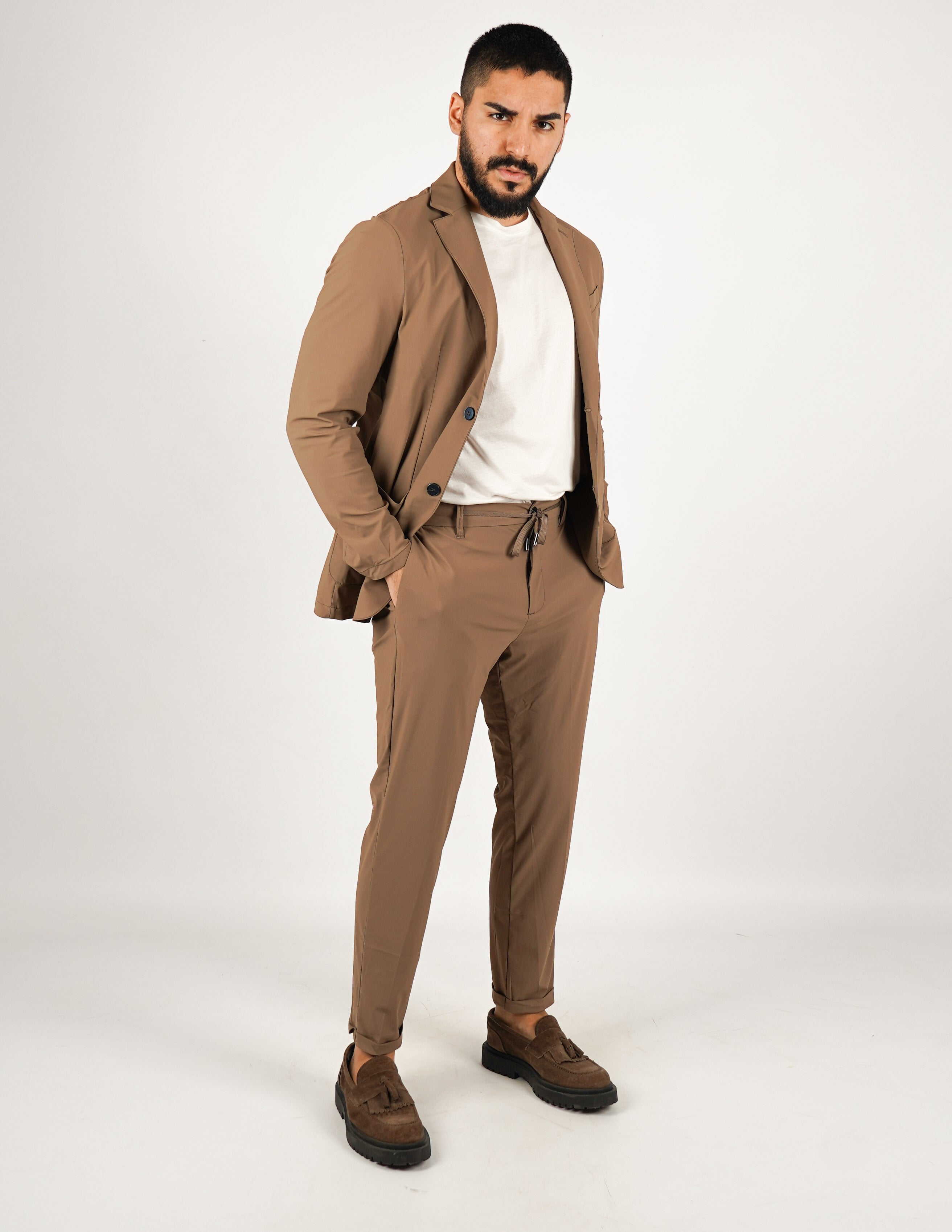 ABITO UOMO MONOPETTO EXTRA LIGHT "NO STIRO"