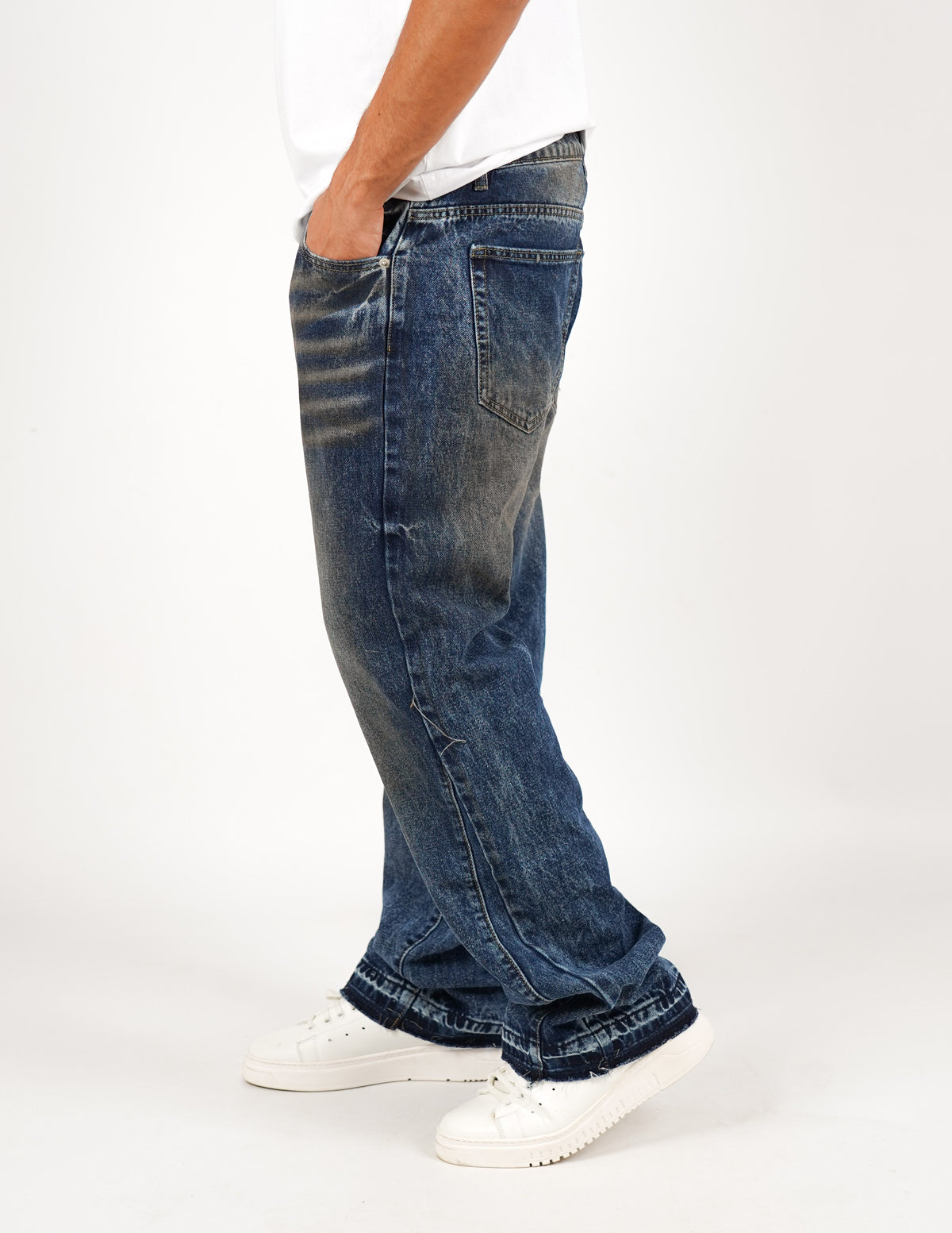 JEANS FLARE CINQUE TASCHE