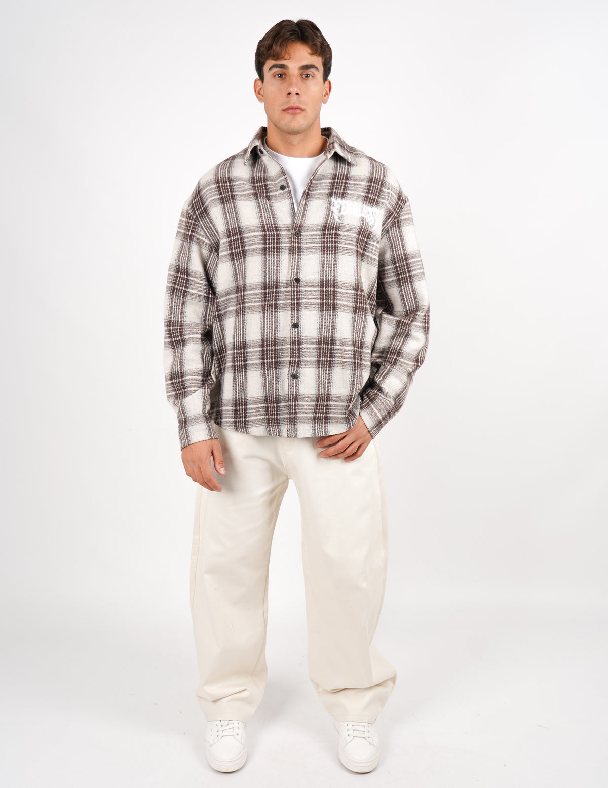camicia a quadri in flanella con ricamo