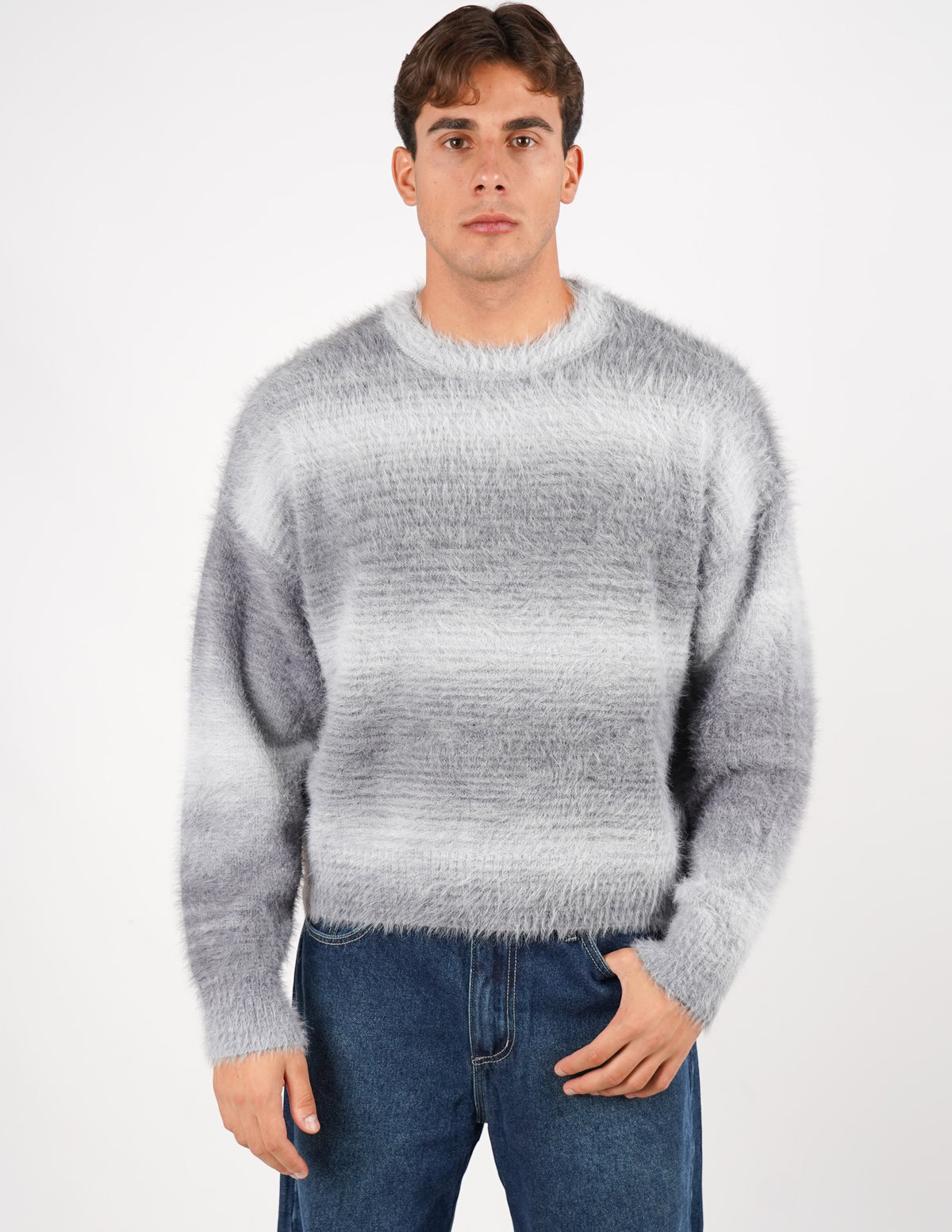 MAGLIONE CROP FIT SU TESSUTO MORBIDO