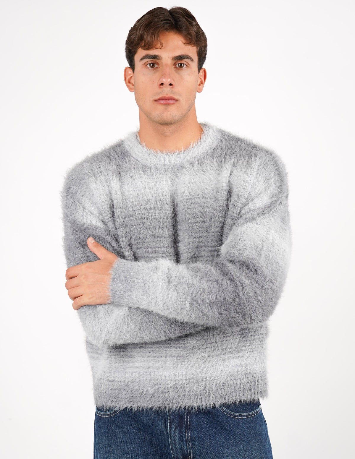 MAGLIONE CROP FIT SU TESSUTO MORBIDO