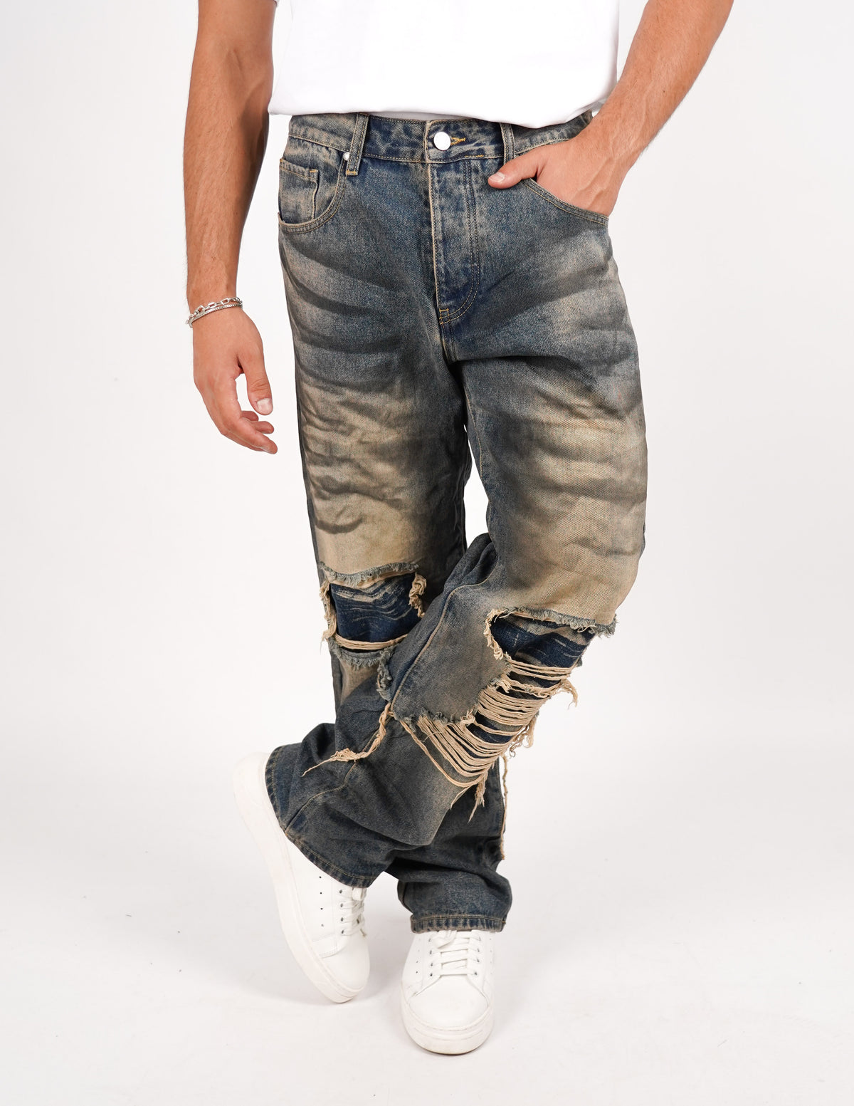 JEANS SLAVATO CON STRAPPI