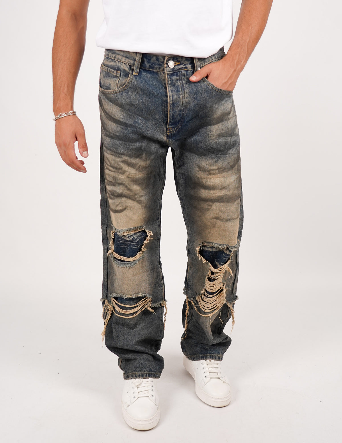 JEANS SLAVATO CON STRAPPI