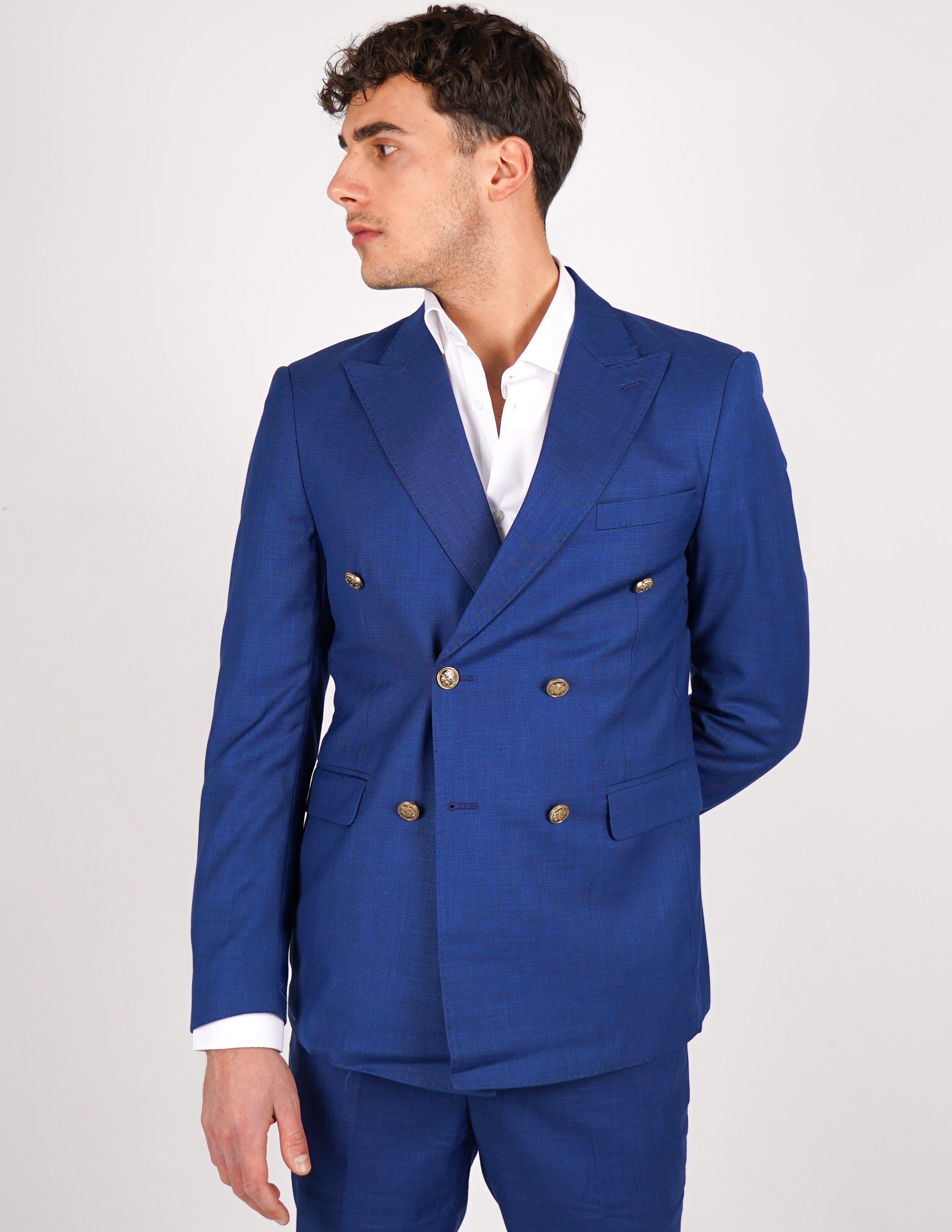 ABITO UOMO ELEGANTE con bottoni a contrasto