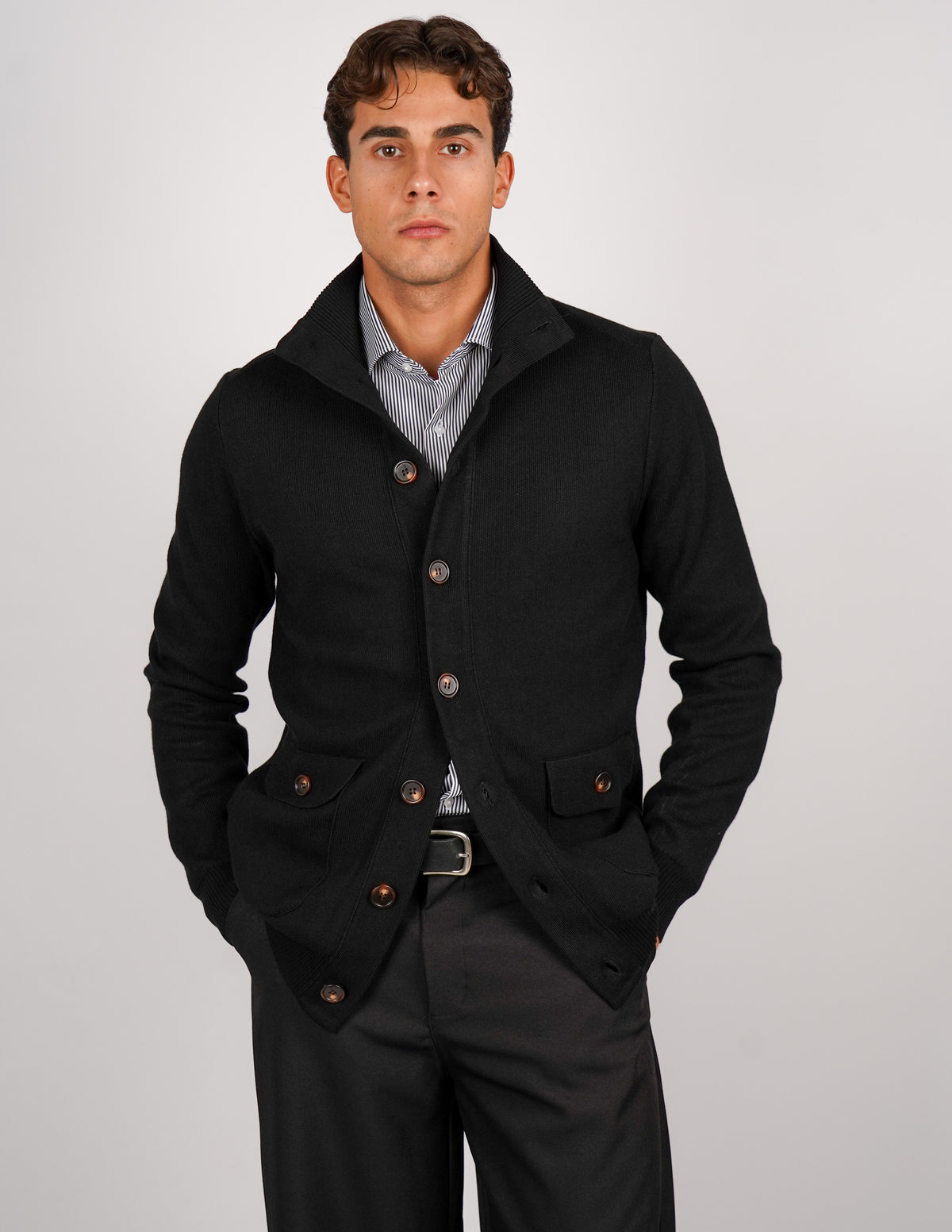 CARDIGAN CON BOTTONI MANICA LUNGA