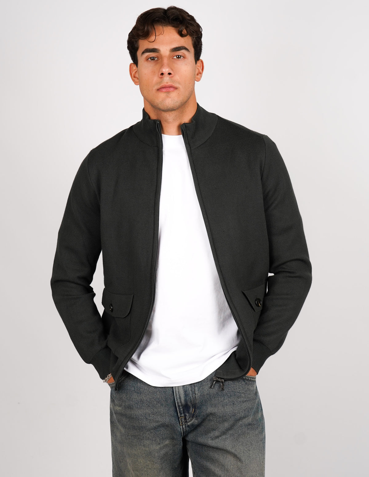 CARDIGAN CON ZIP E TASCHE
