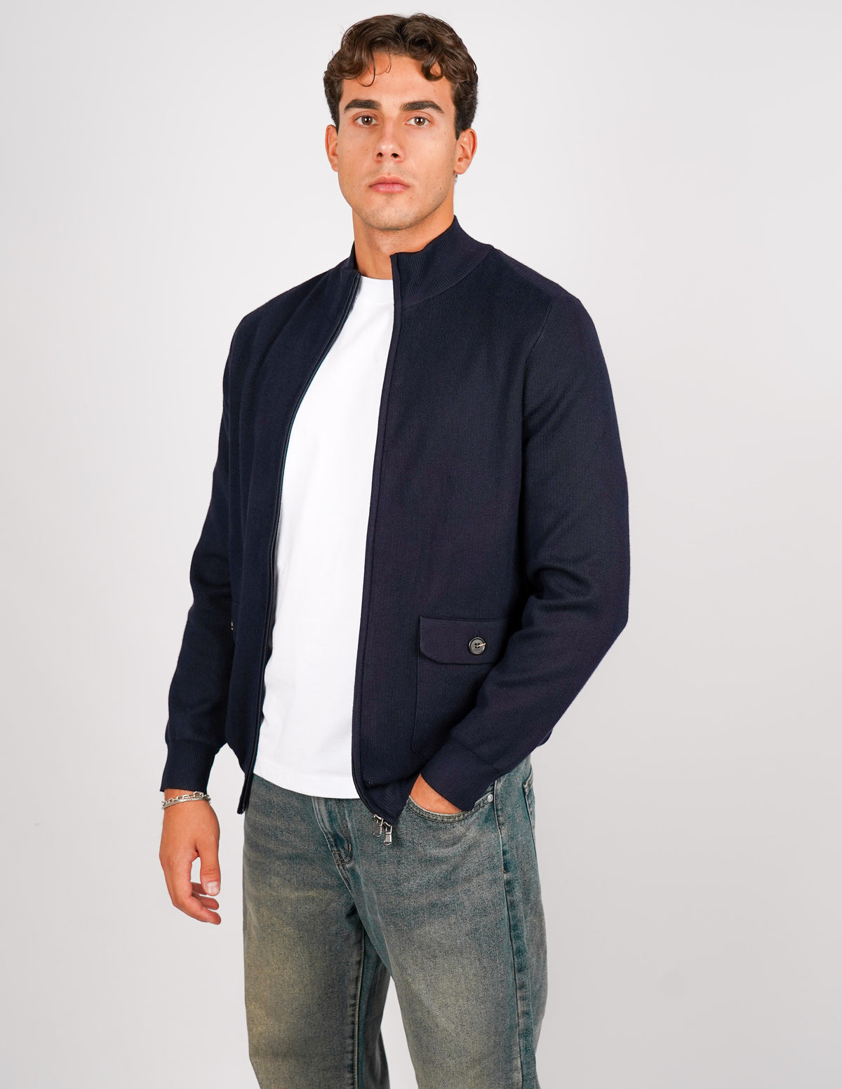 CARDIGAN CON ZIP E TASCHE