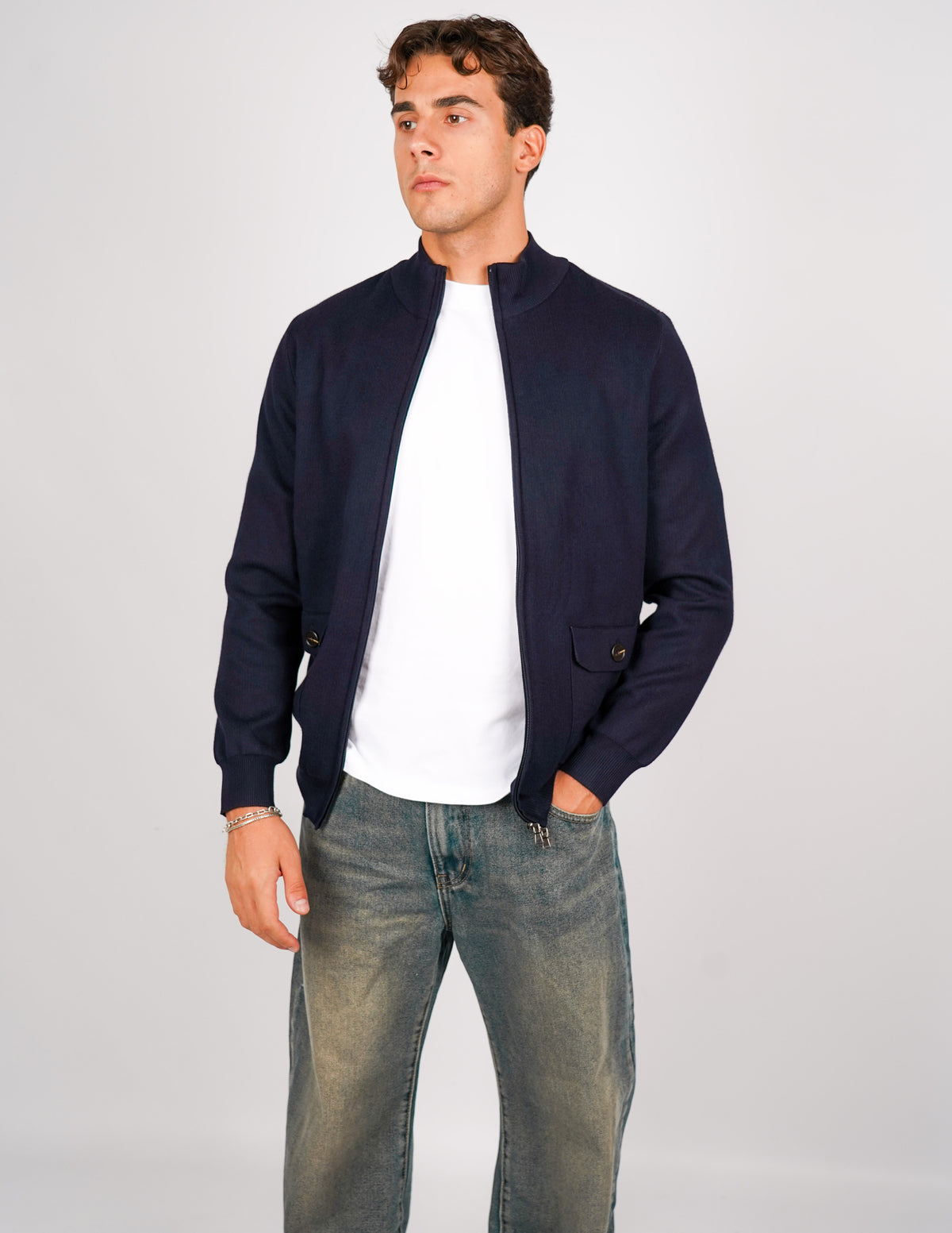 CARDIGAN CON ZIP E TASCHE