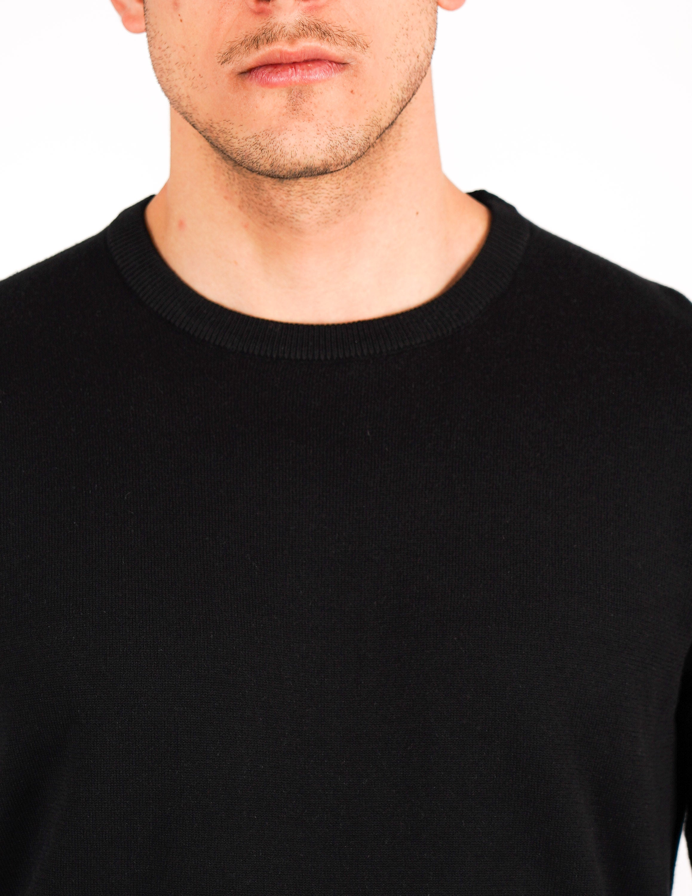 maglia in cotone girocollo