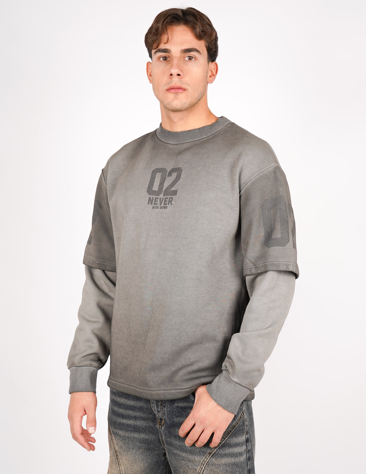 LONG SLEEVE IN FELPA SLAVATA CON STAMPA
