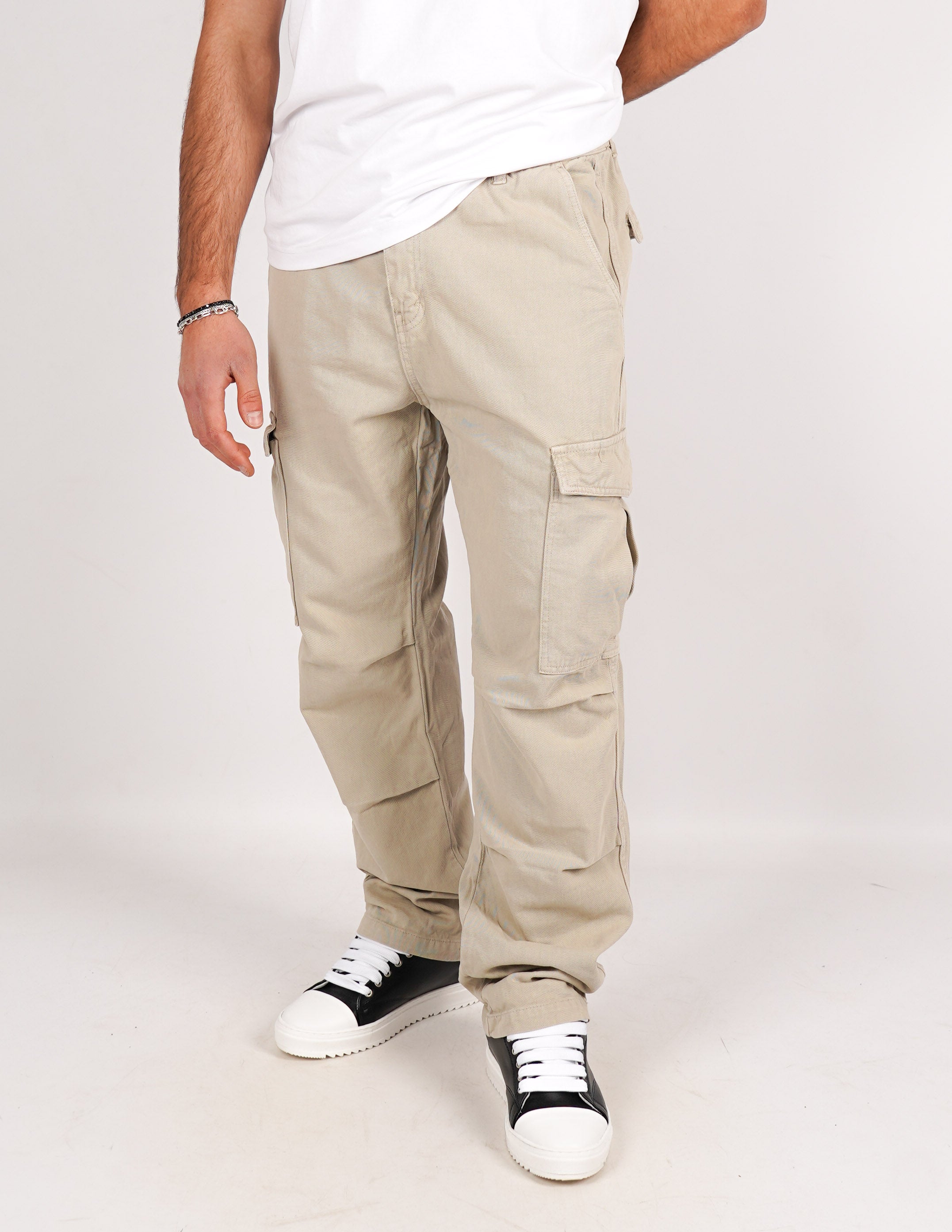 JEANS CARGO TINTA UNITA