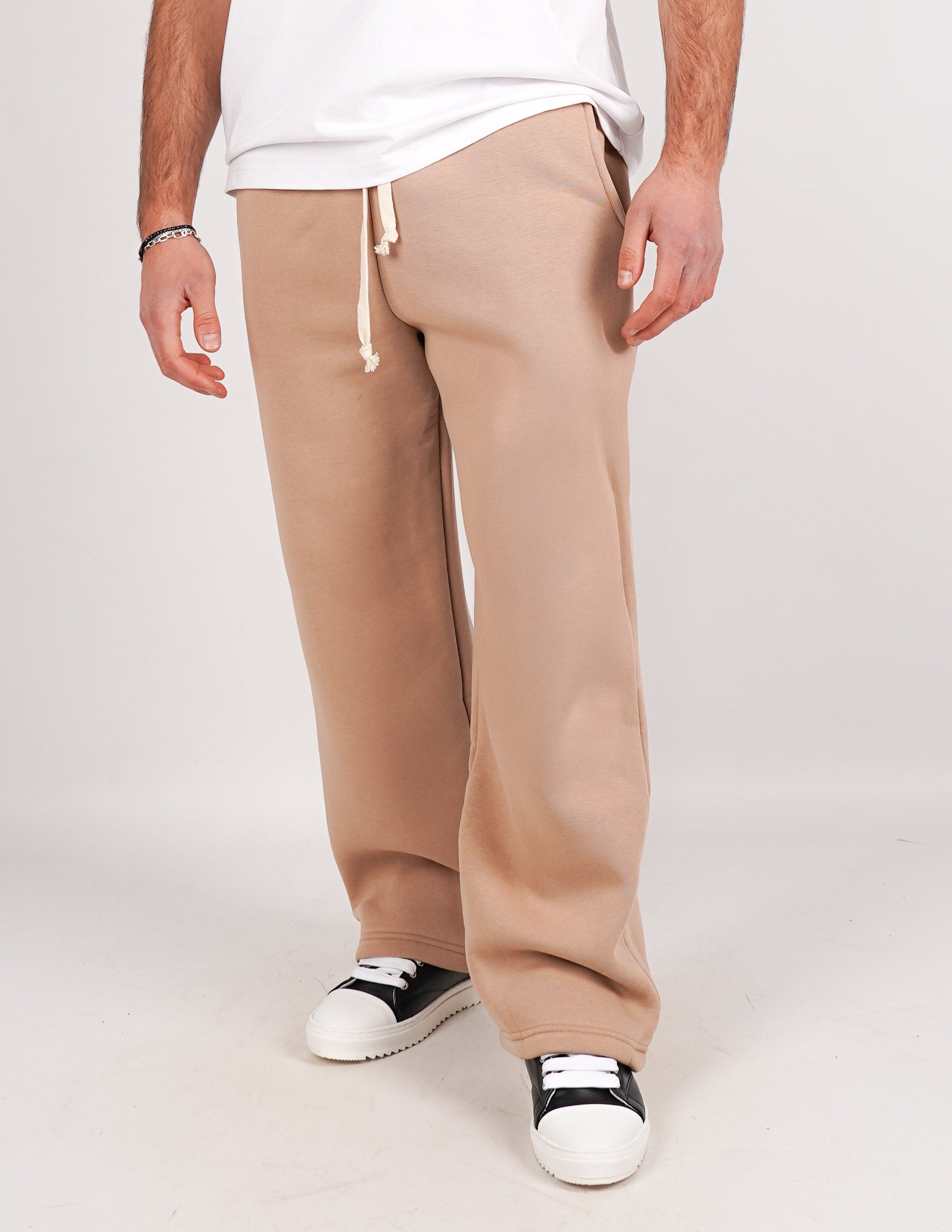 pantalone in tuta fondo largo