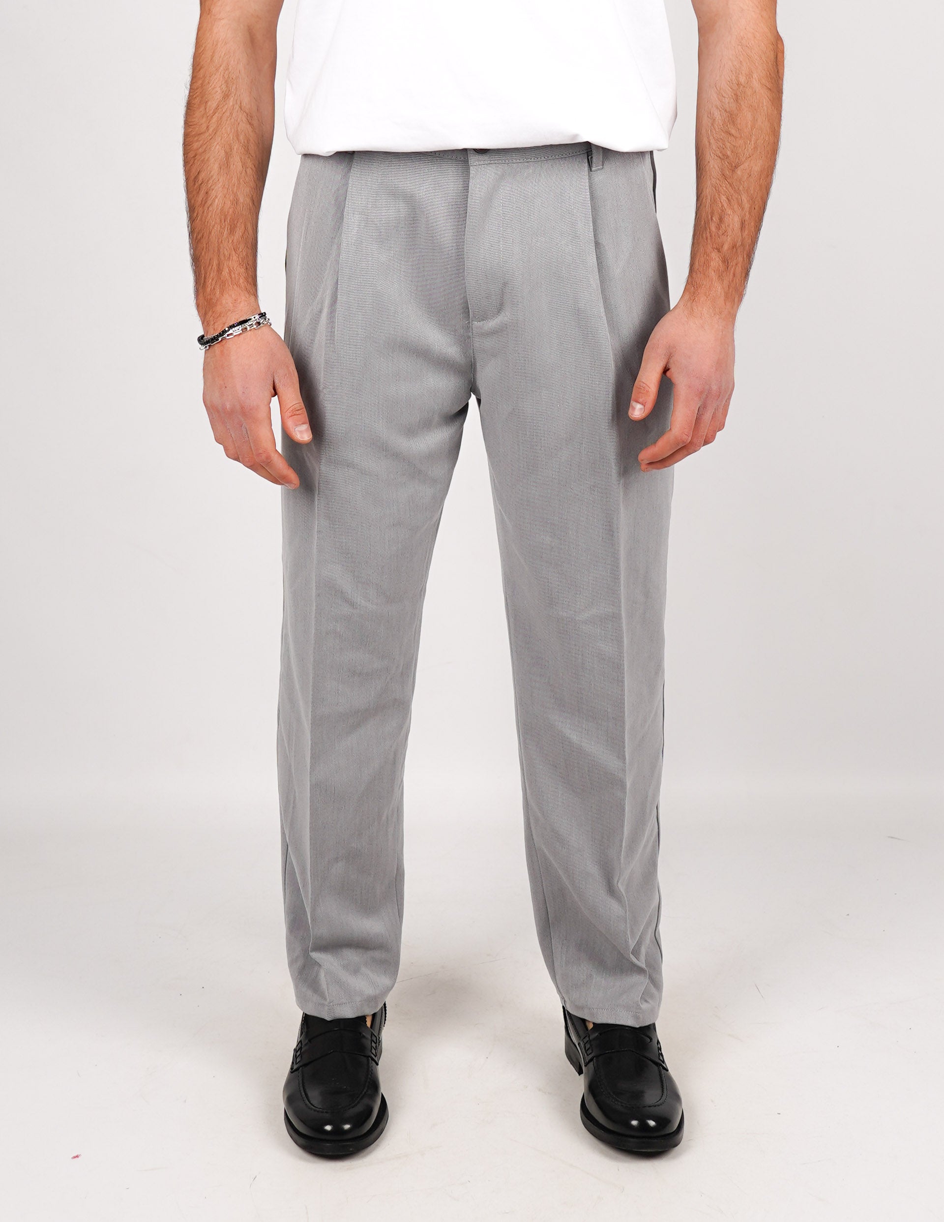 Pantalone REGULAR con pence
