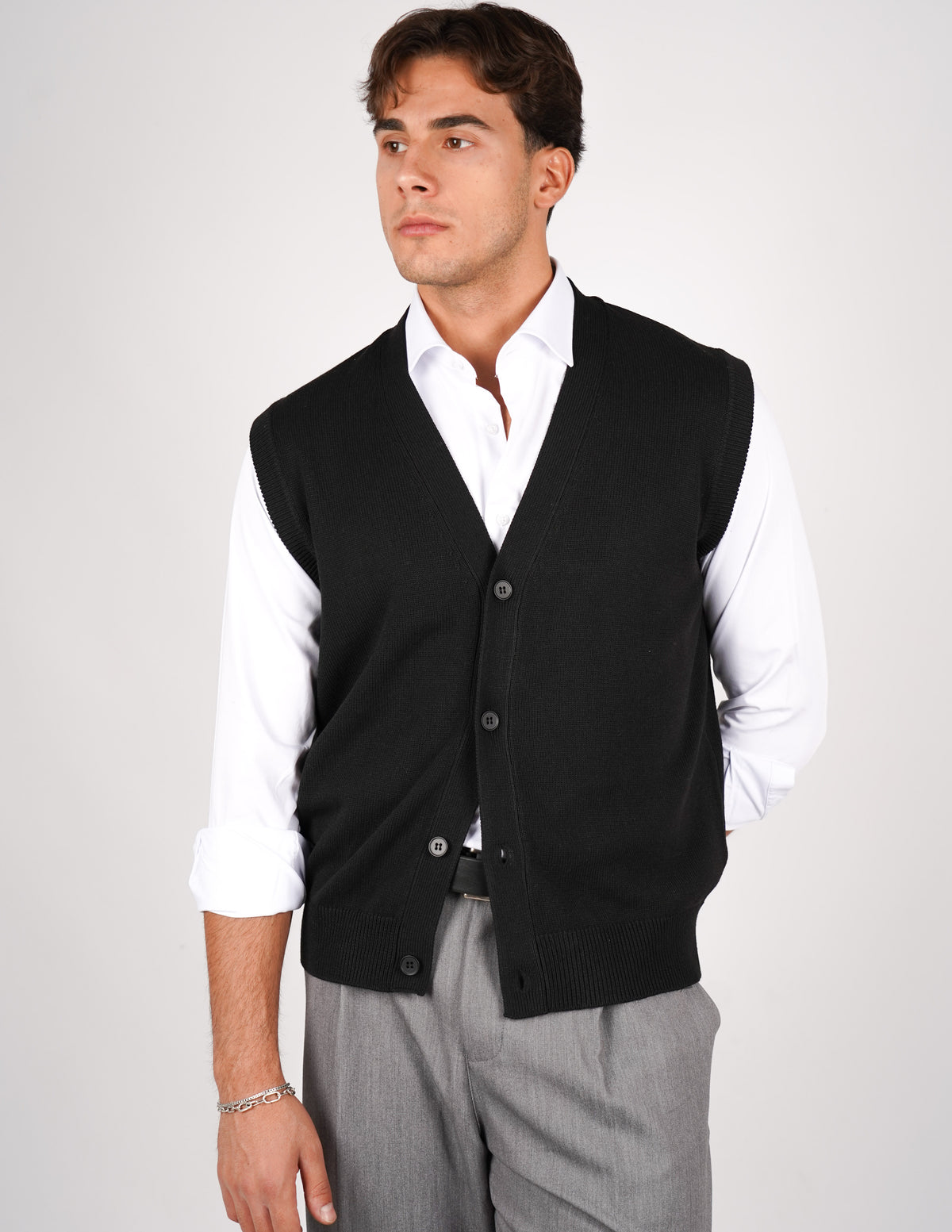 MAGLIA SMANICATA IN COTONE CON BOTTONI