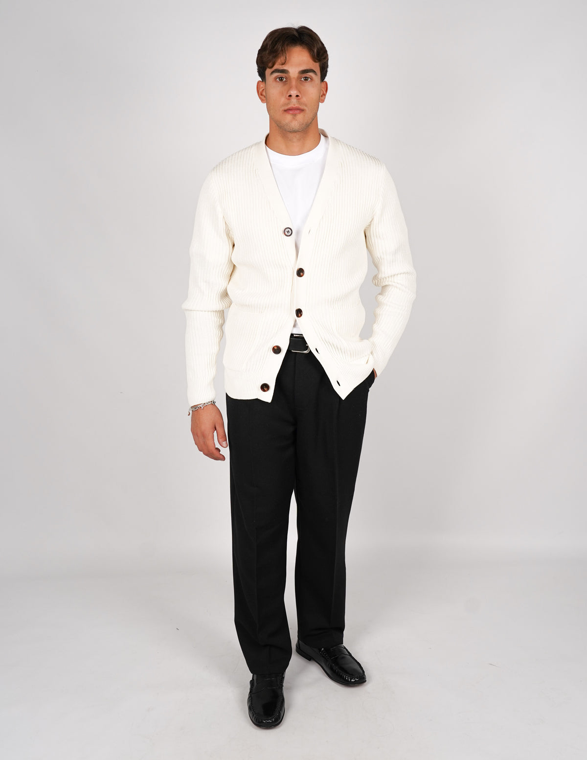 CARDIGAN IN CINIGLIA CON TASCHE
