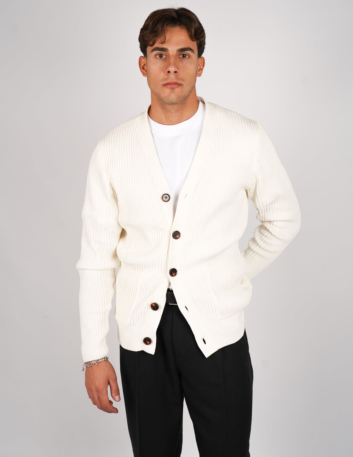 CARDIGAN IN CINIGLIA CON TASCHE