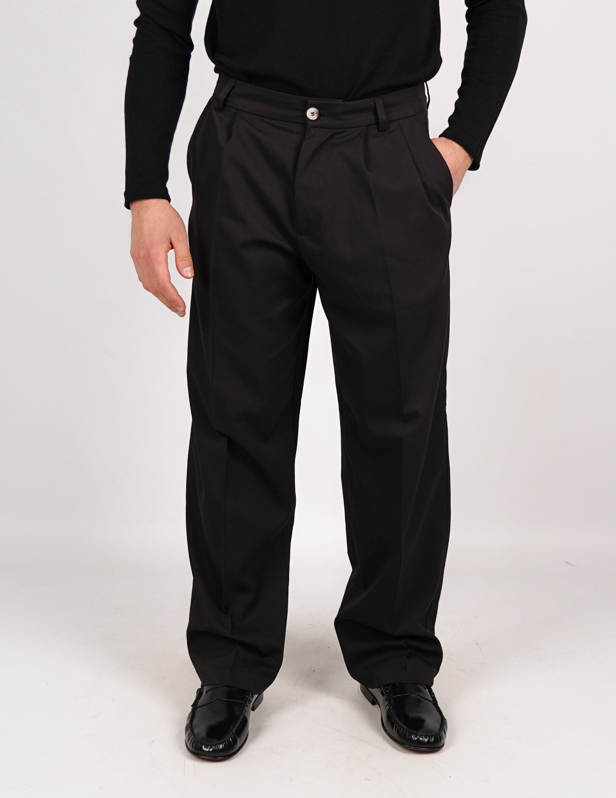 PANTALONE ELAGANTE FONDO AMPIO