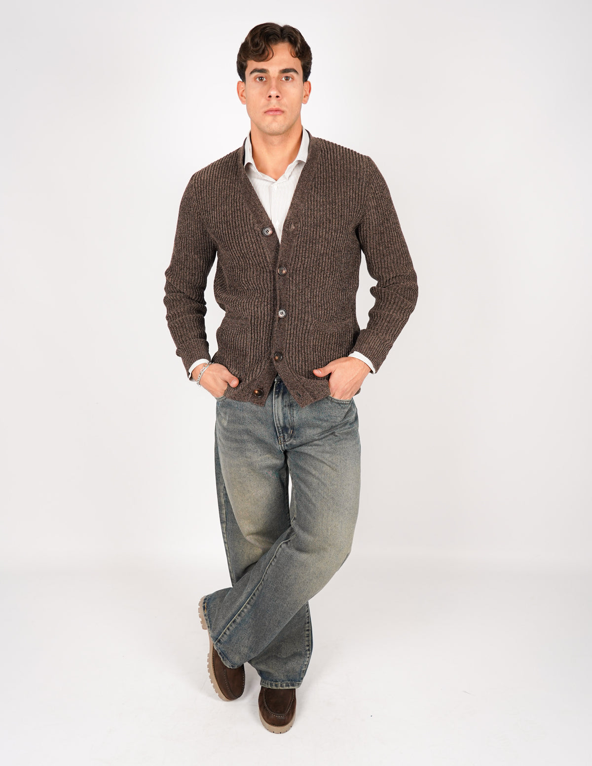 CARDIGAN IN CINIGLIA CON TASCHE