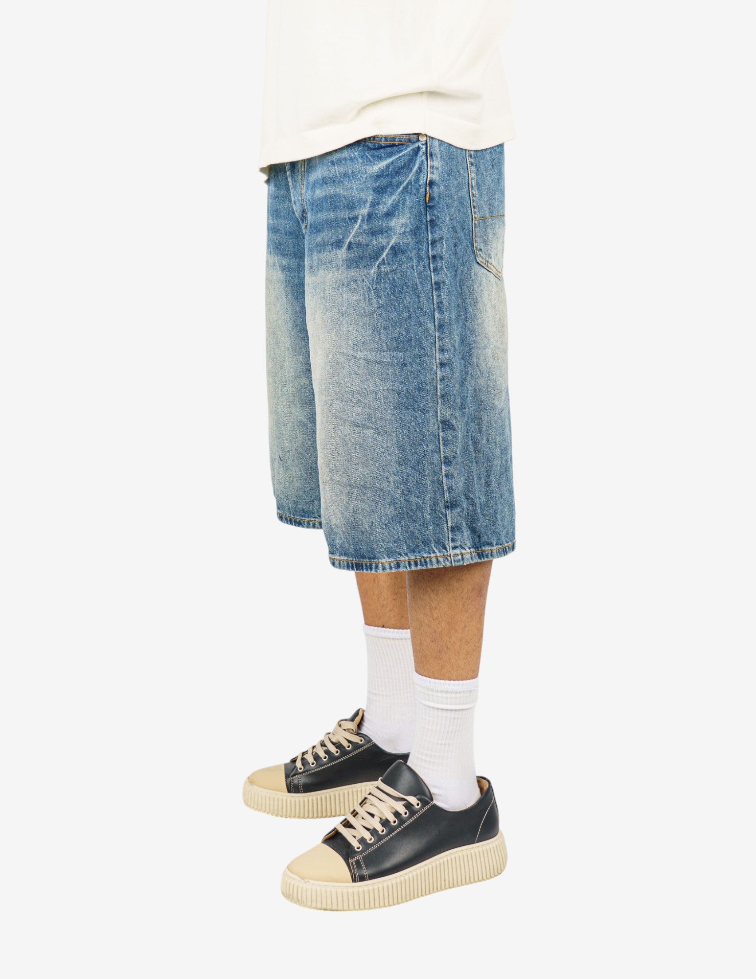 bermuda in denim  baggy fit