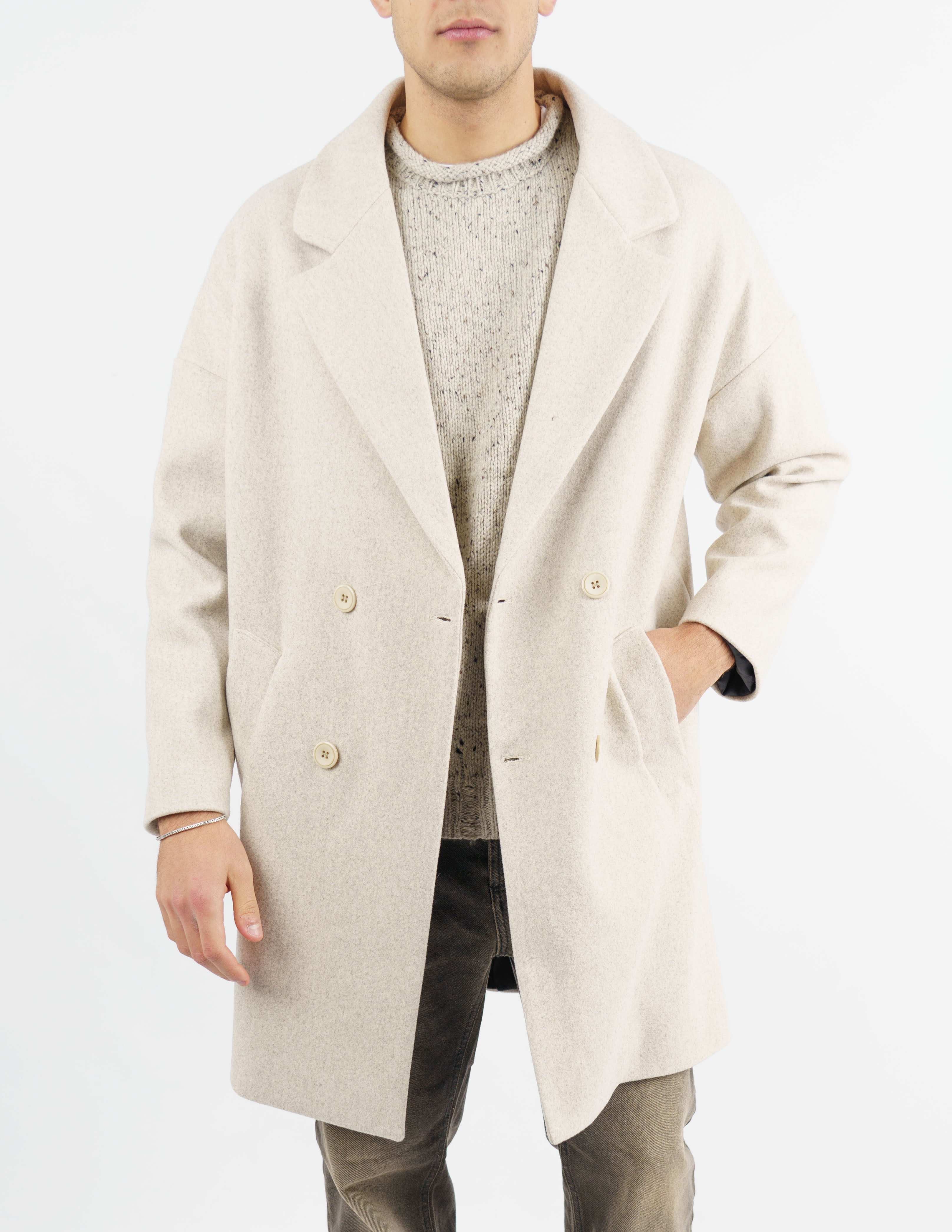 cappotto doppiopetto in panno oversize