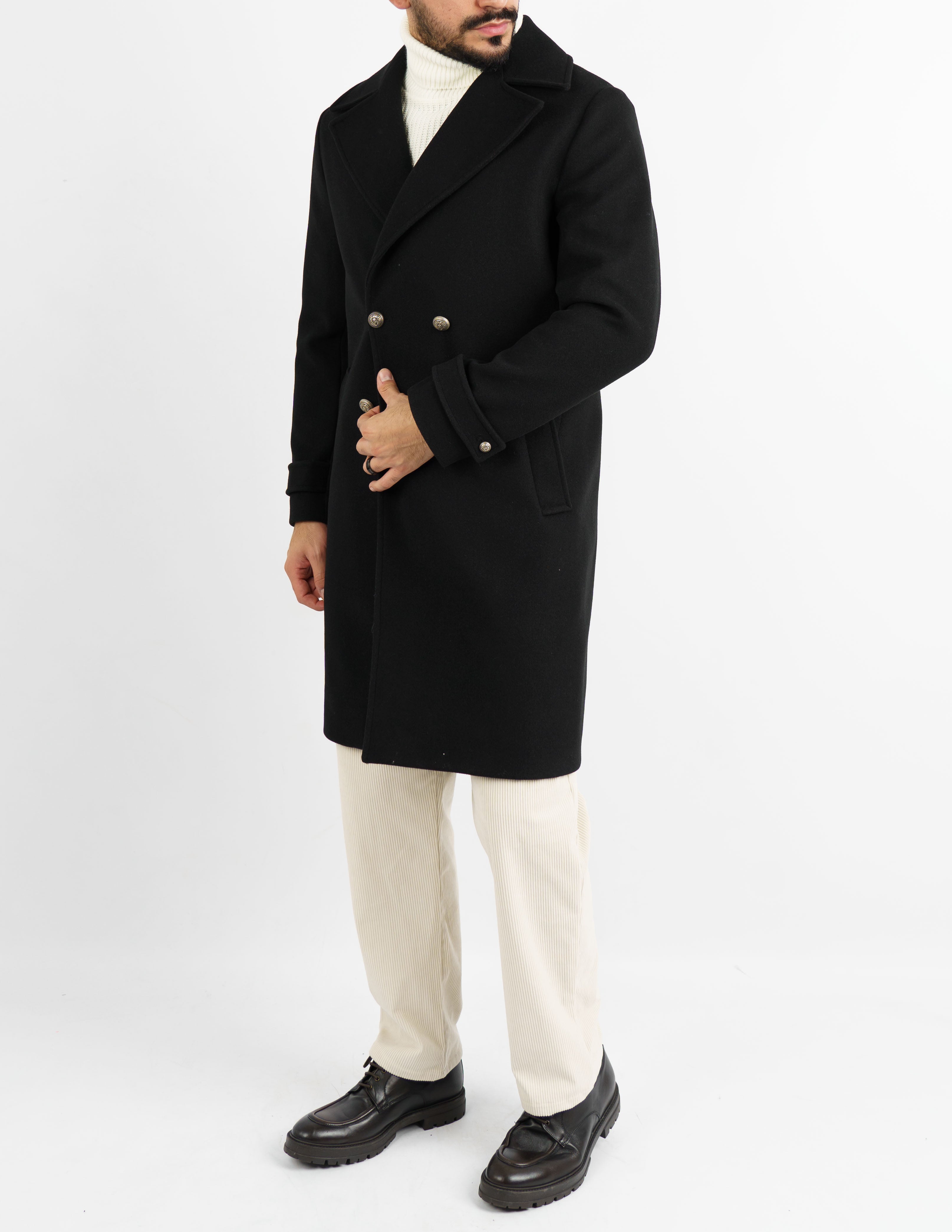 cappotto lungo elegante bottone gioiello