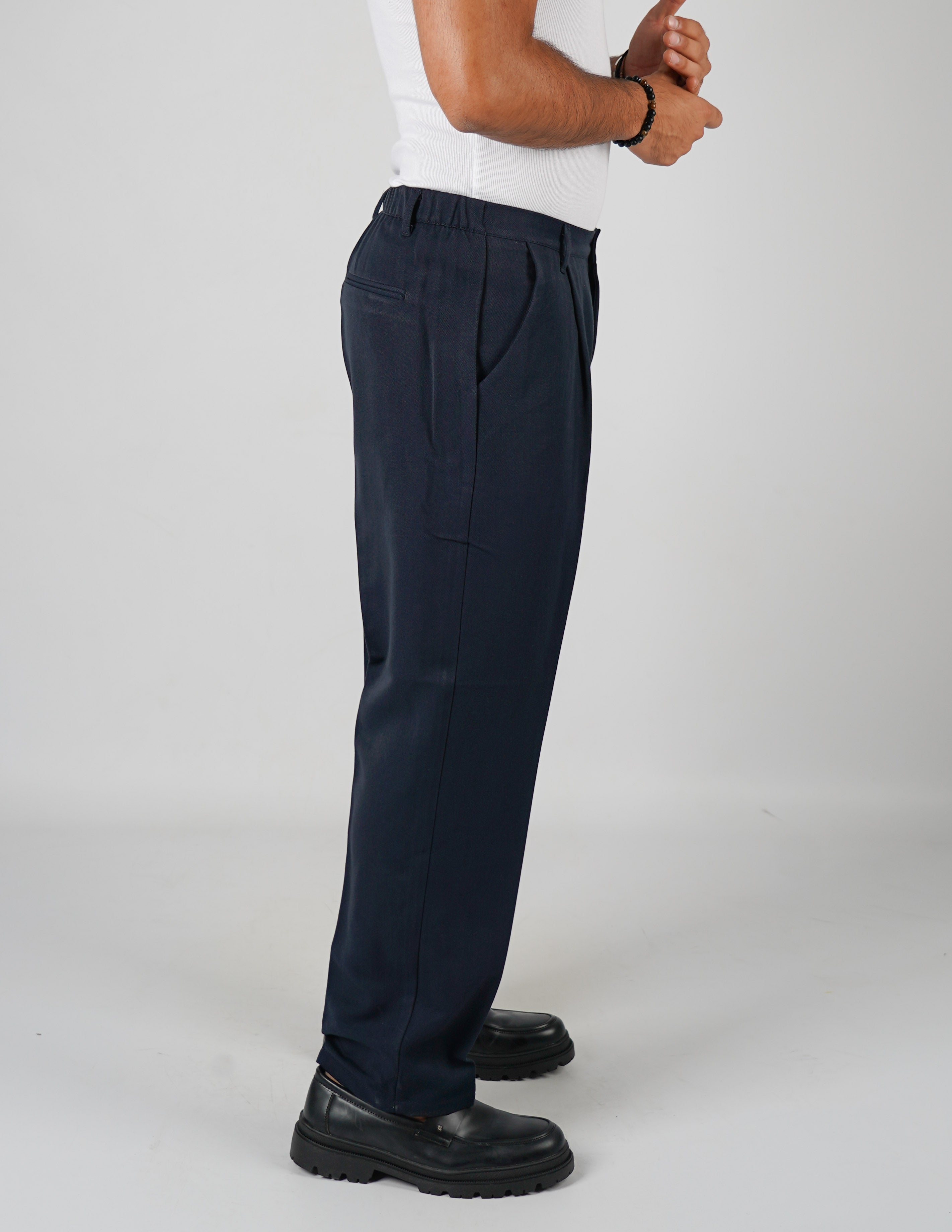 Pantalone REGULAR con pence