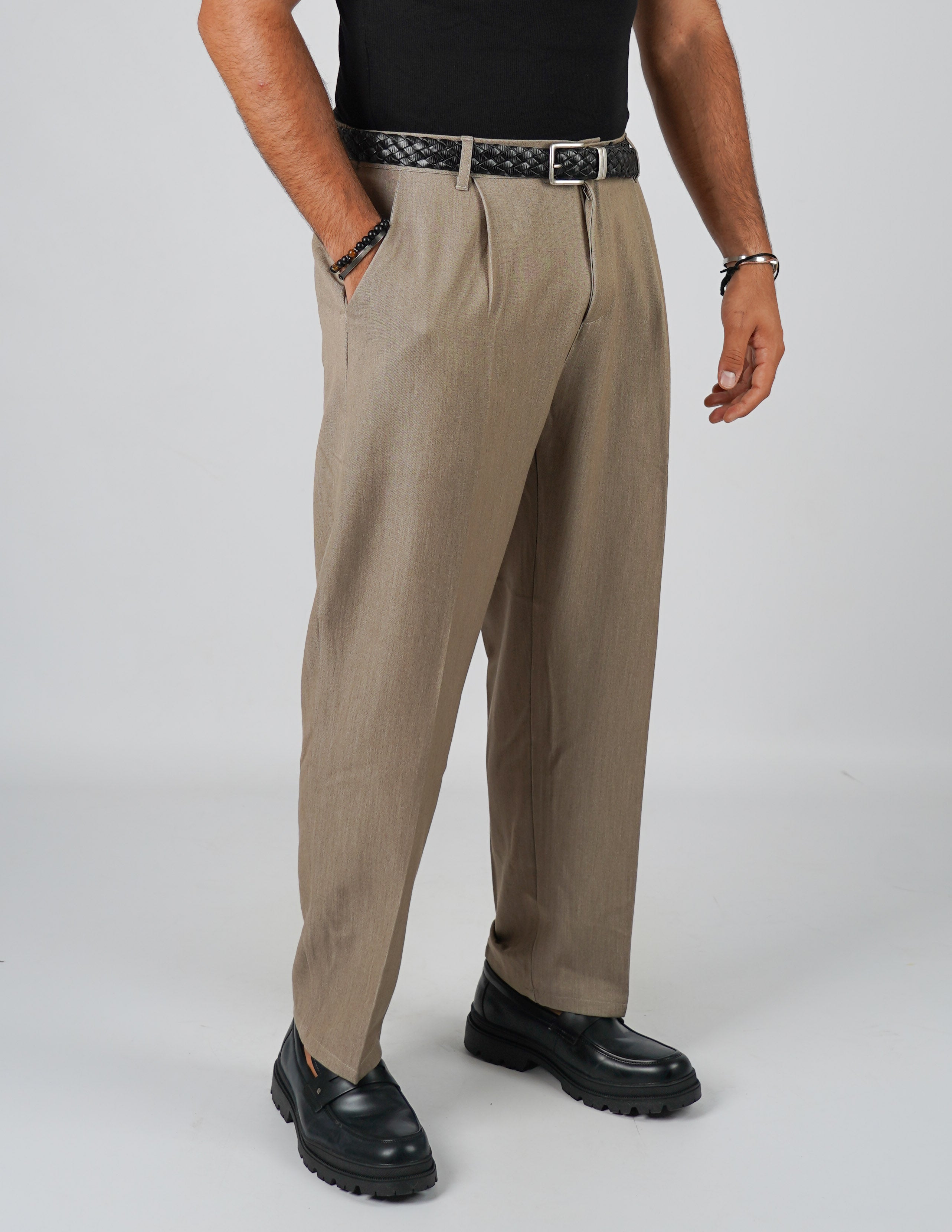Pantalone REGULAR con pence