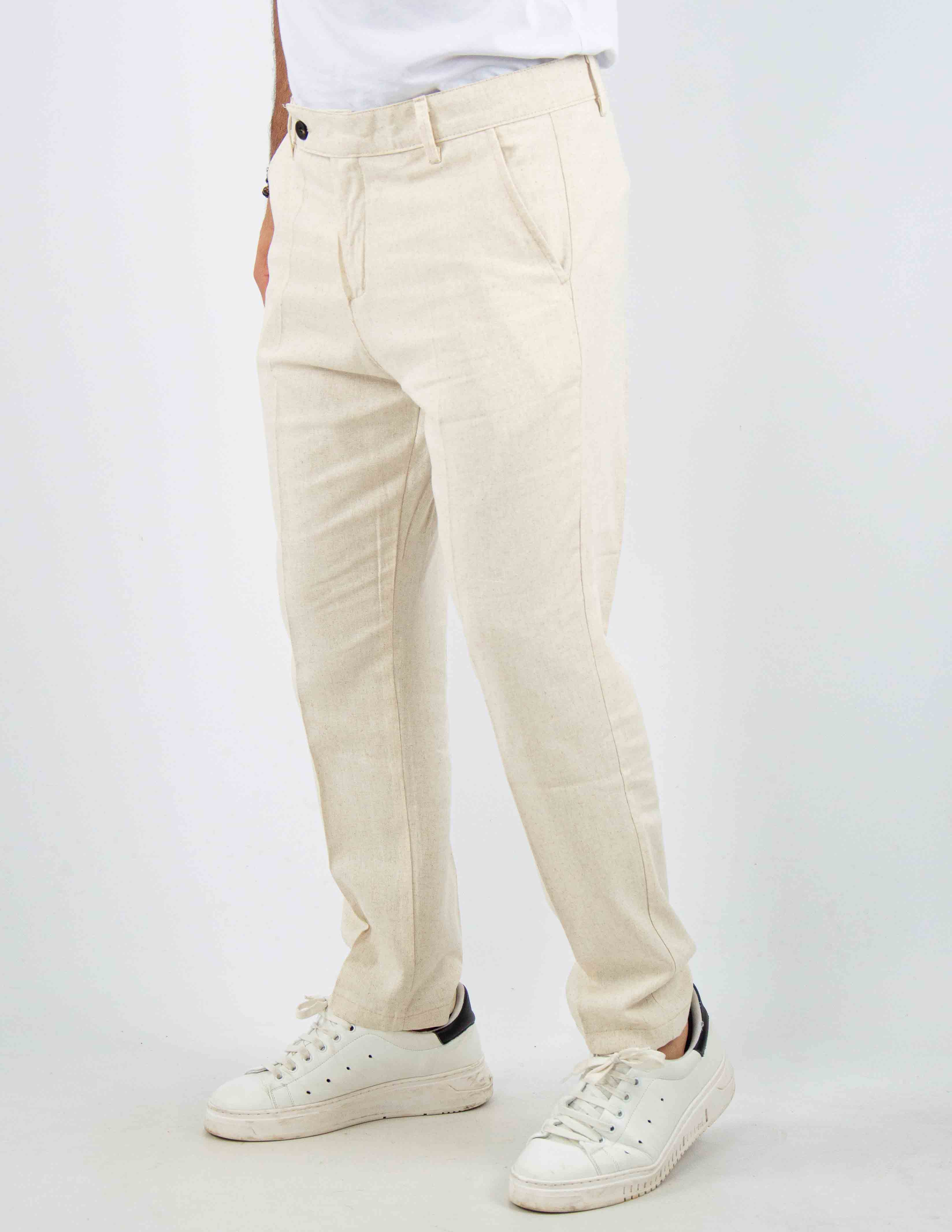 pantalone con abbottonatura allungata misto lino