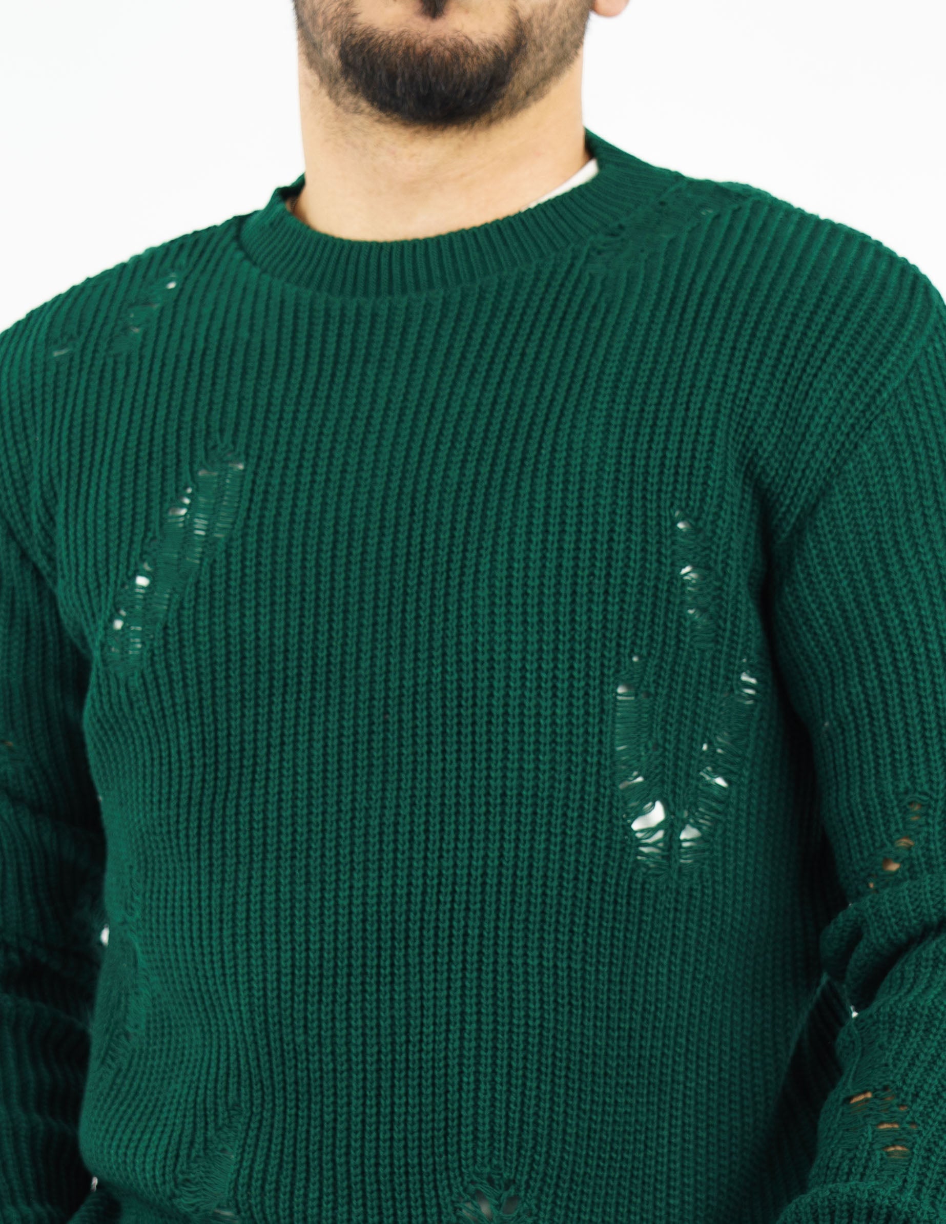 maglione uomo girocollo strutturato con rotture