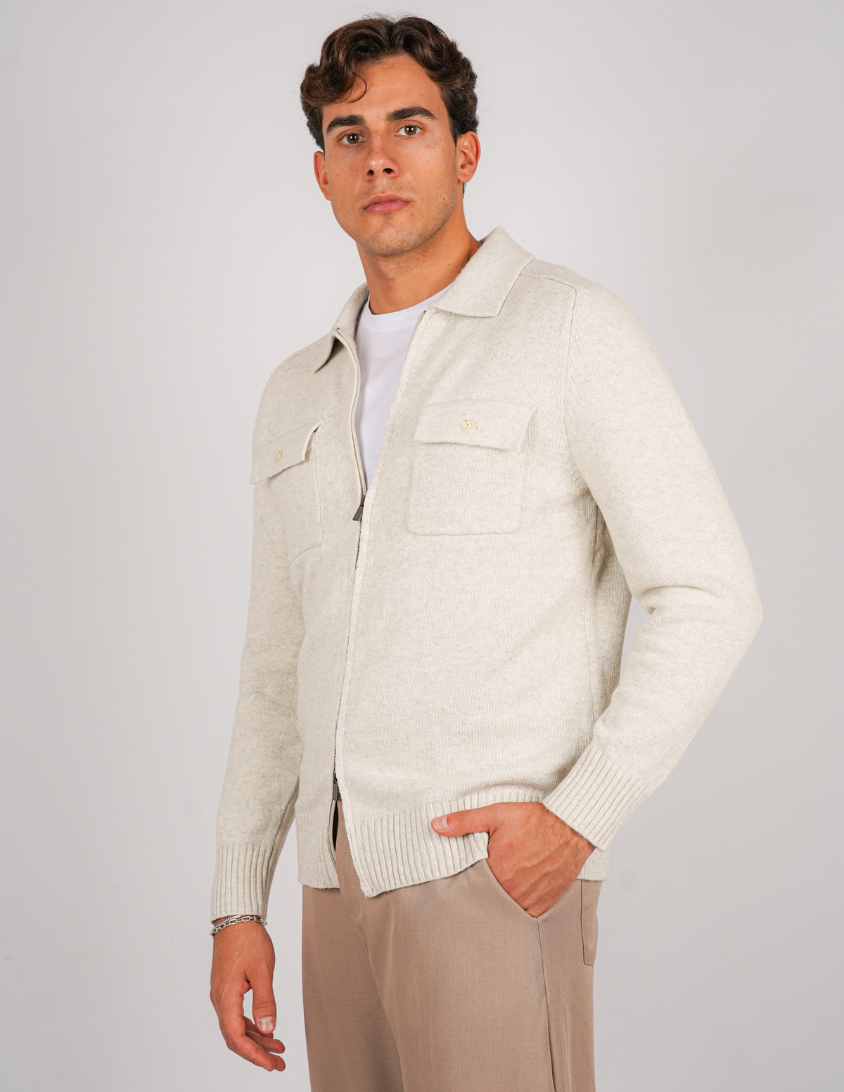 cardigan in maglia con tasche