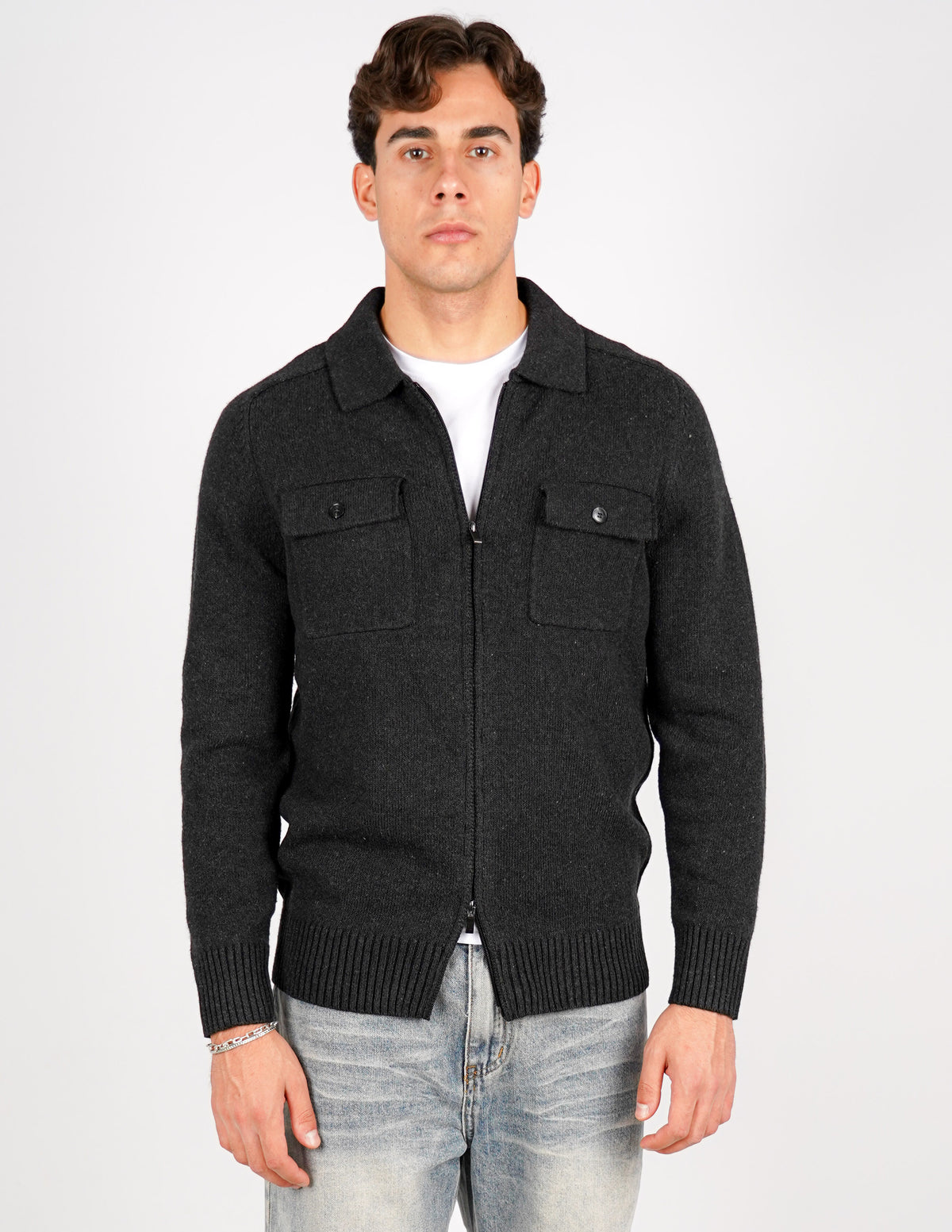 cardigan in maglia con tasche