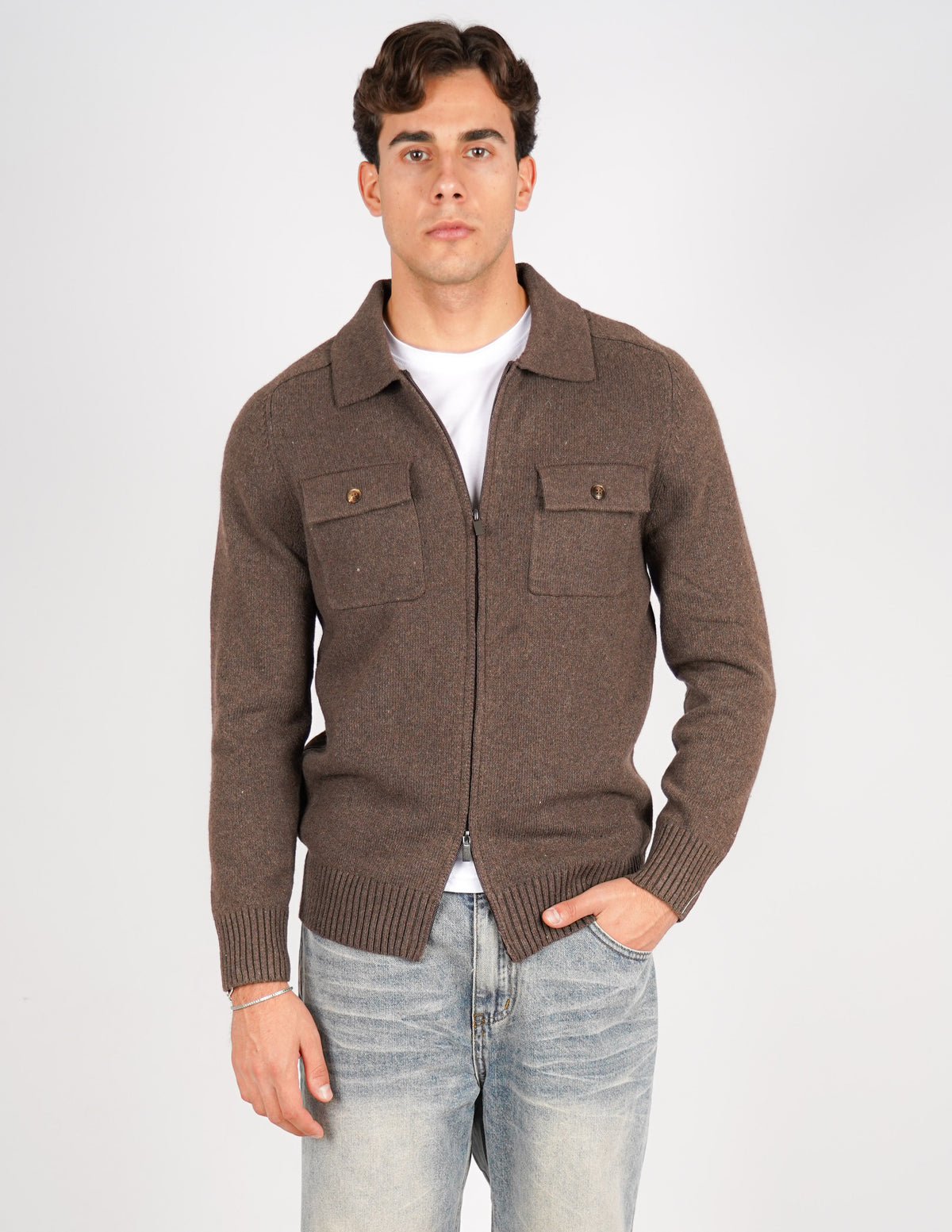 cardigan in maglia con tasche