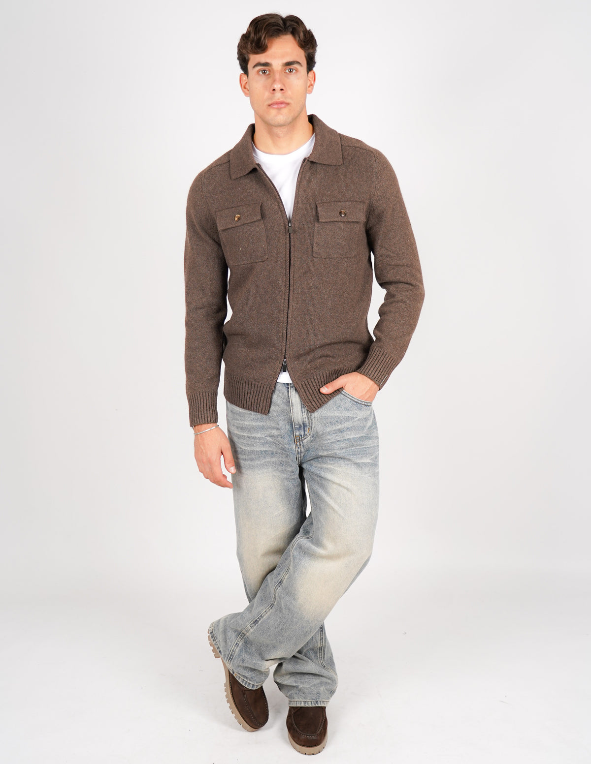 cardigan in maglia con tasche