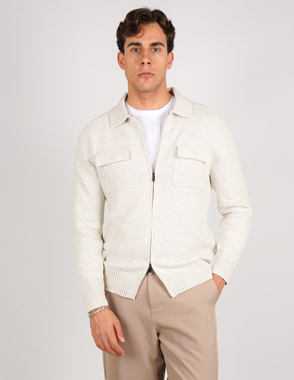 cardigan in maglia con tasche
