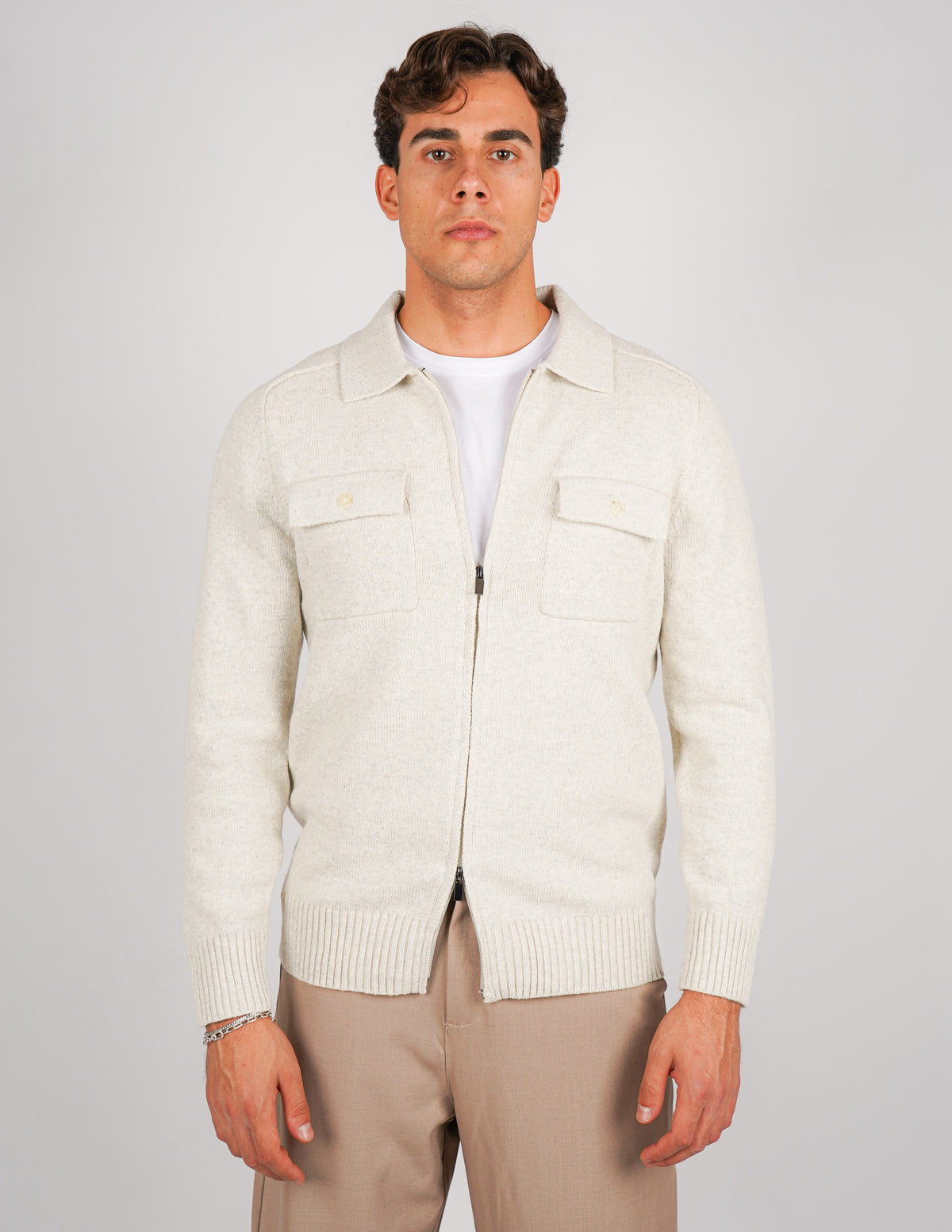 cardigan in maglia con tasche