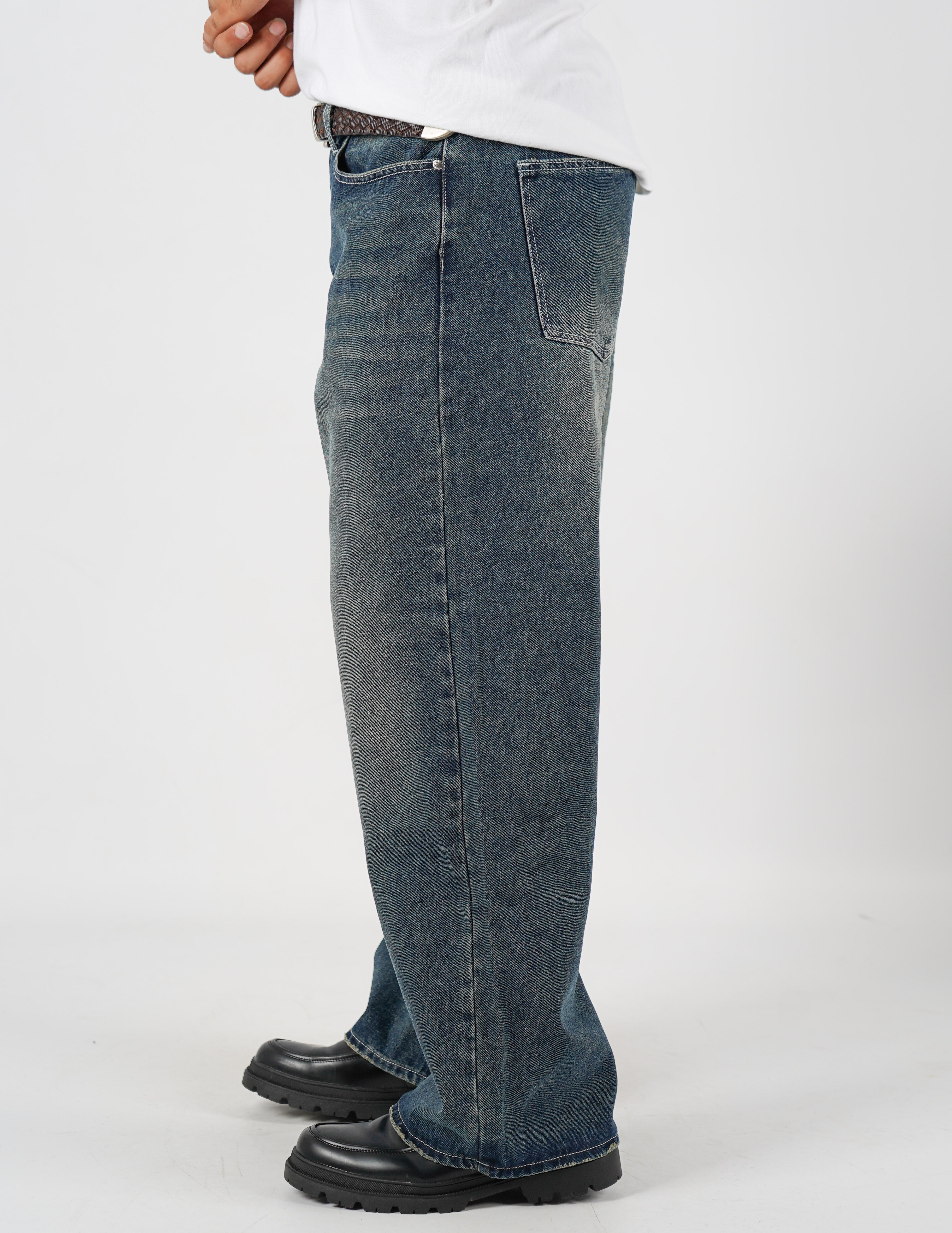 Jeans baggy lavaggio sabbia