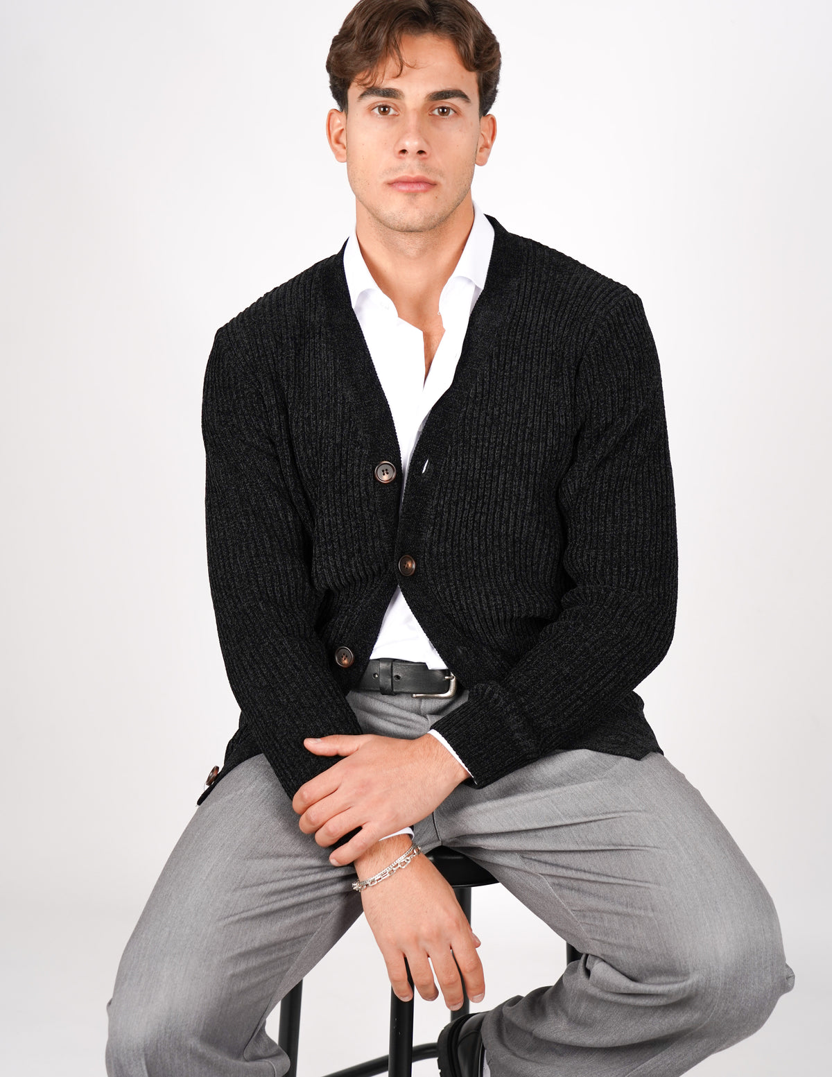 CARDIGAN IN CINIGLIA CON TASCHE
