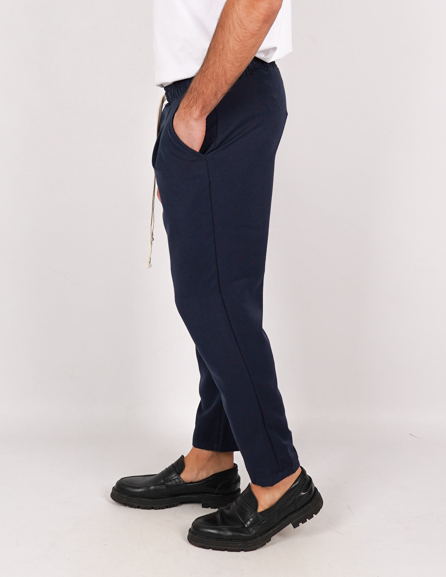 jogger con laccio tinta unita
