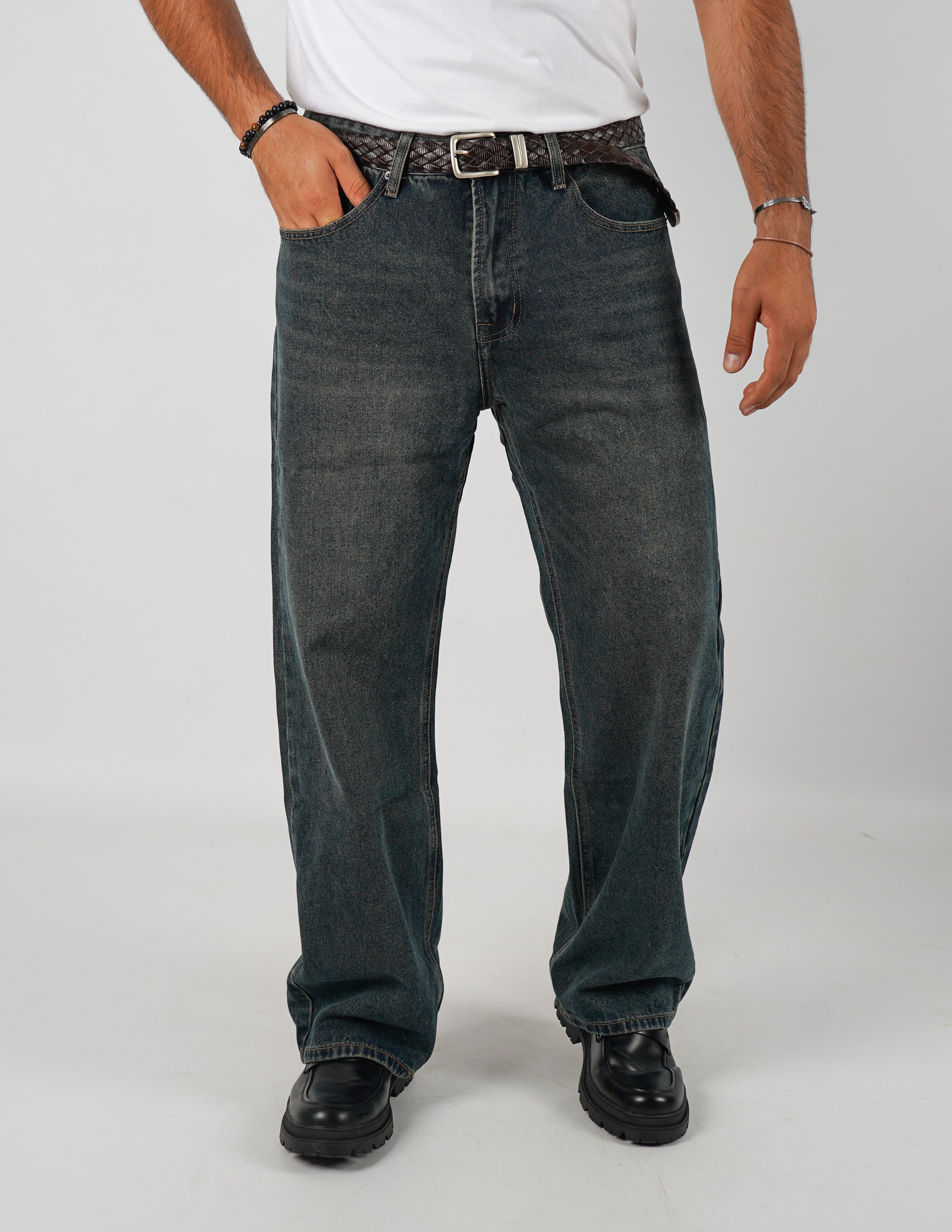 Jeans baggy lavaggio sabbia