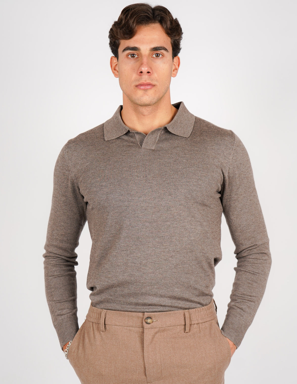 polo manica lunga con collo aperto