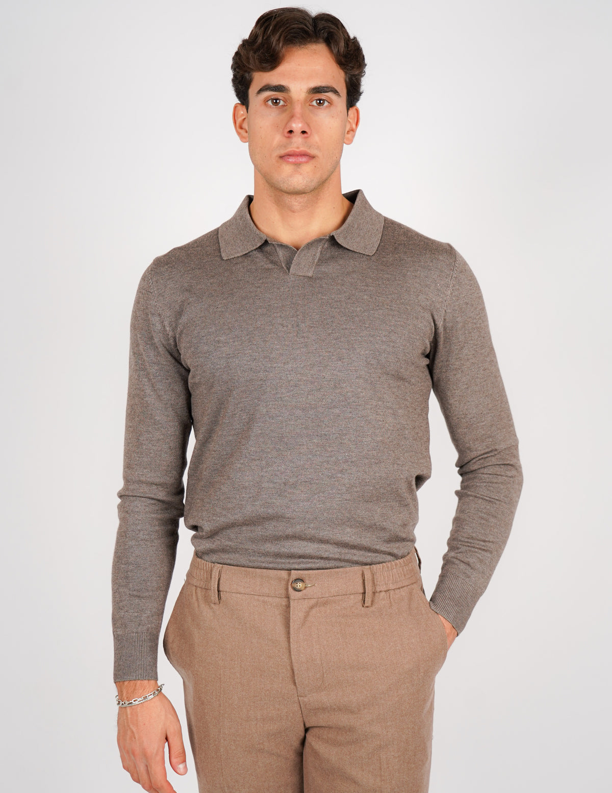 polo manica lunga con collo aperto