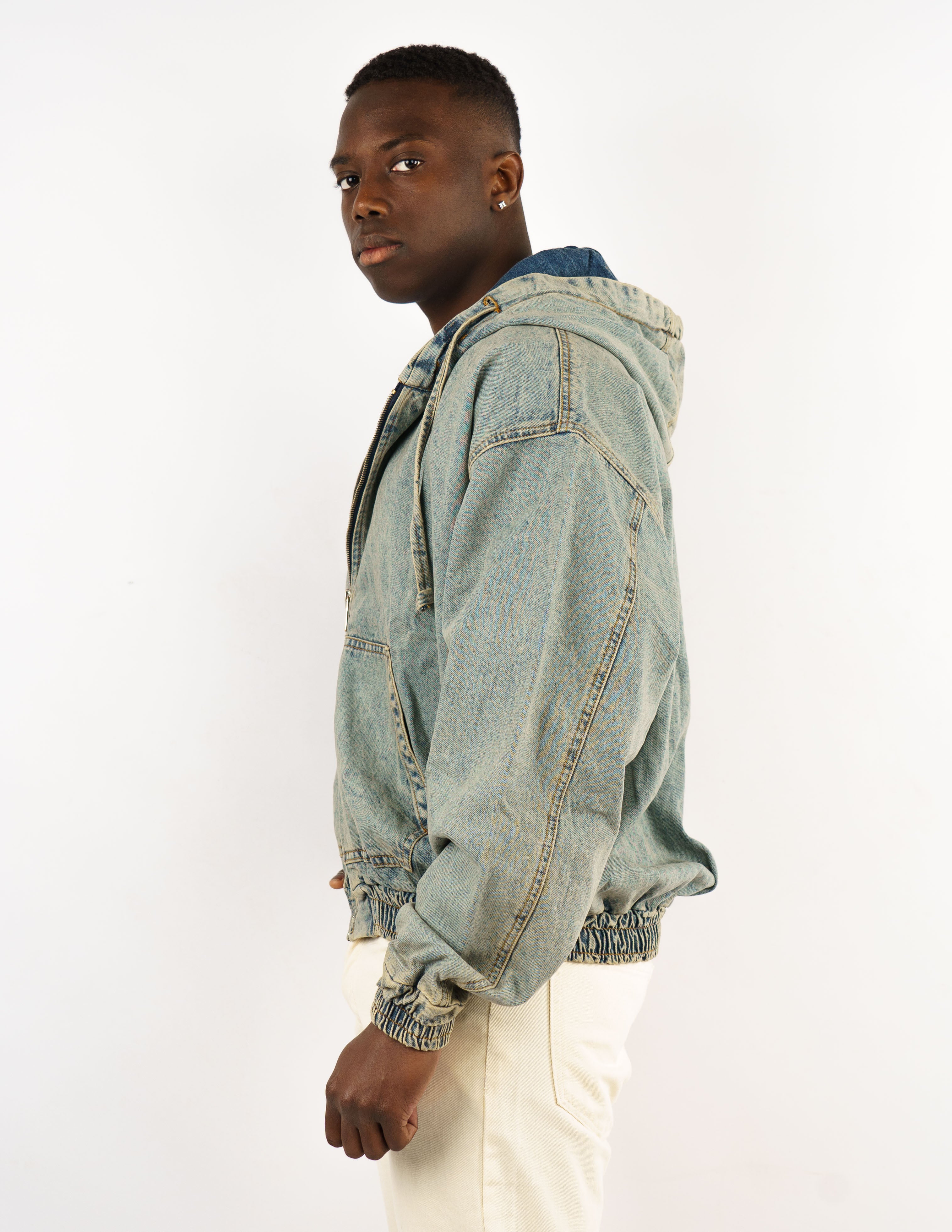 giubbino in denim con cappuccio