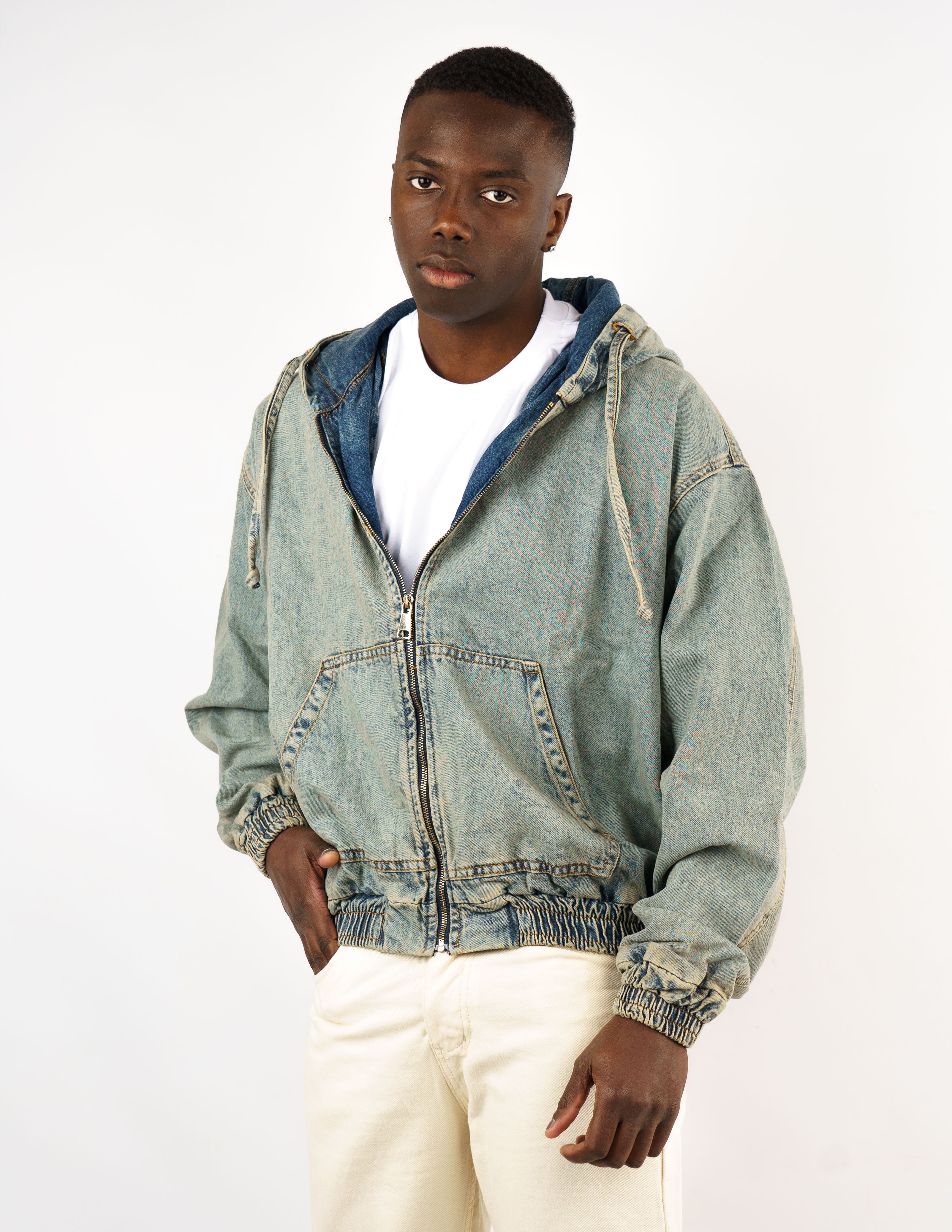 giubbino in denim con cappuccio