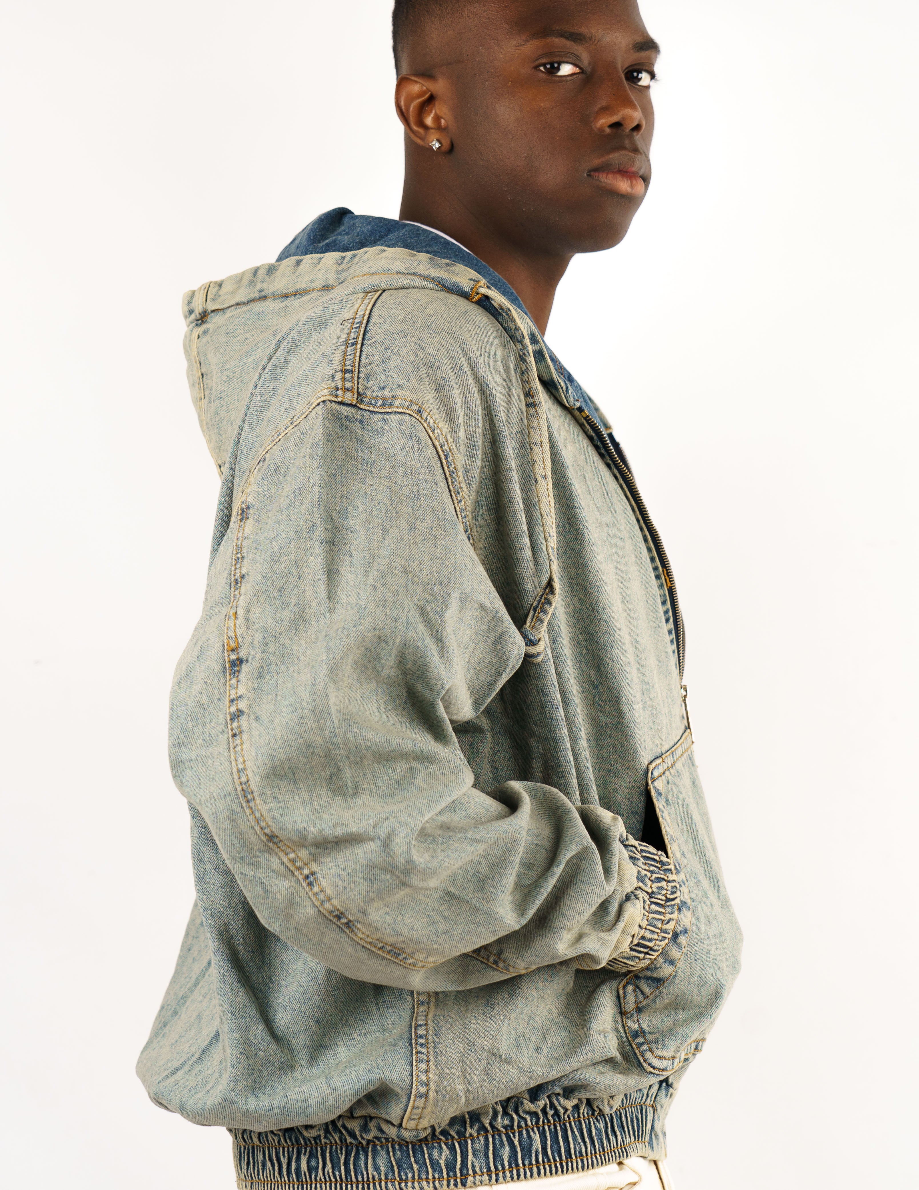 giubbino in denim con cappuccio