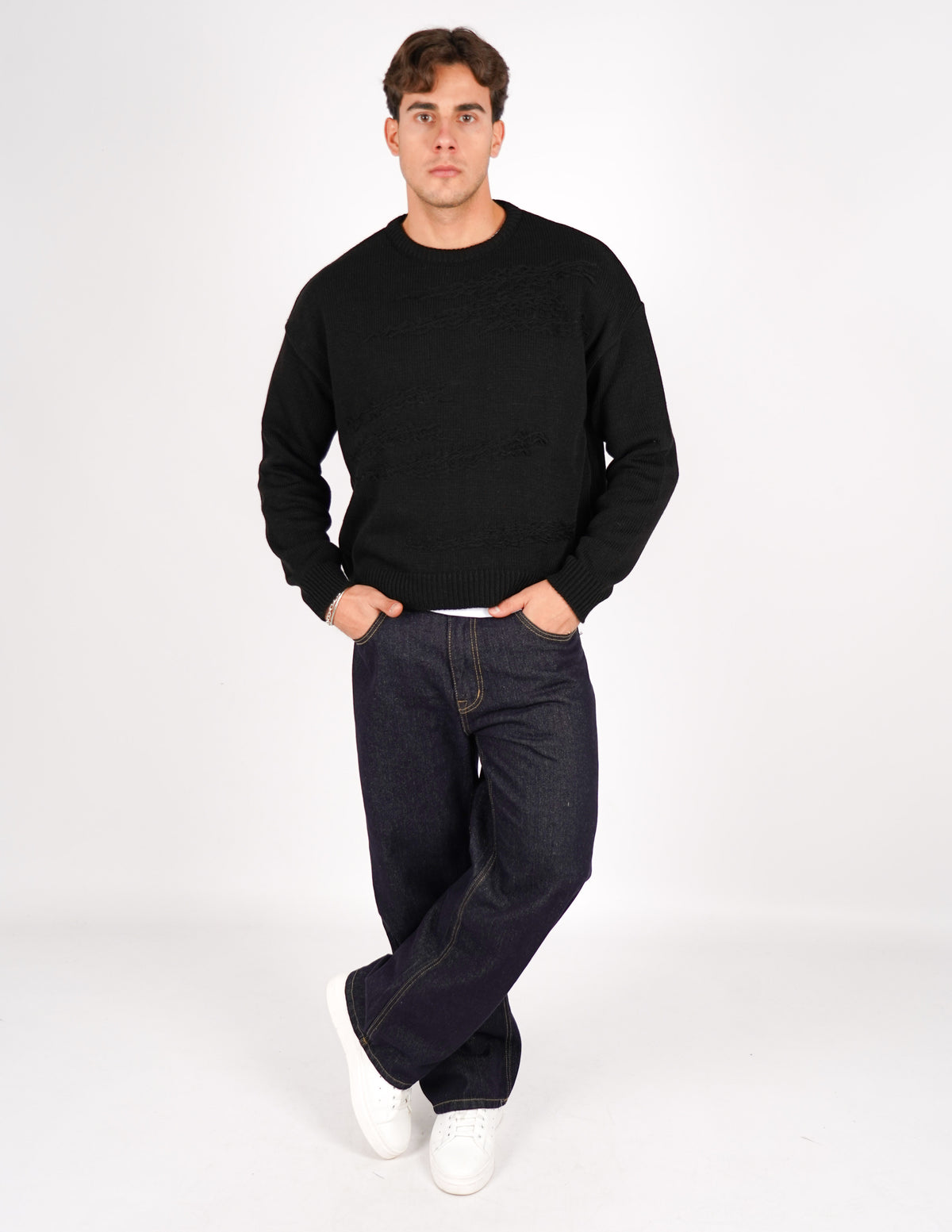 maglione crop con abrasioni