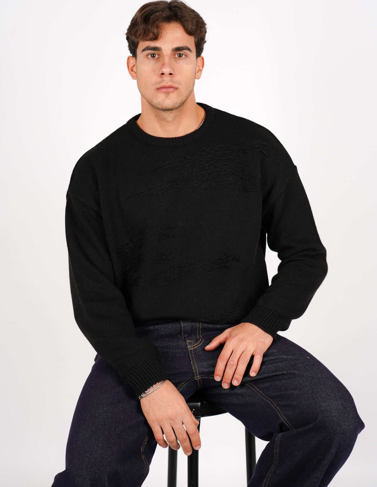 maglione crop con abrasioni